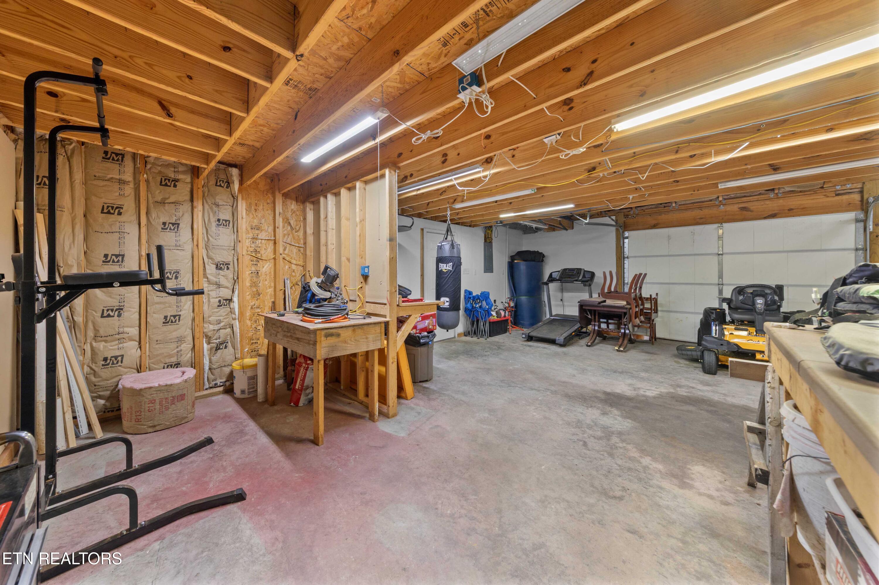 163 Foxglen Lane Andersonville TN 37705