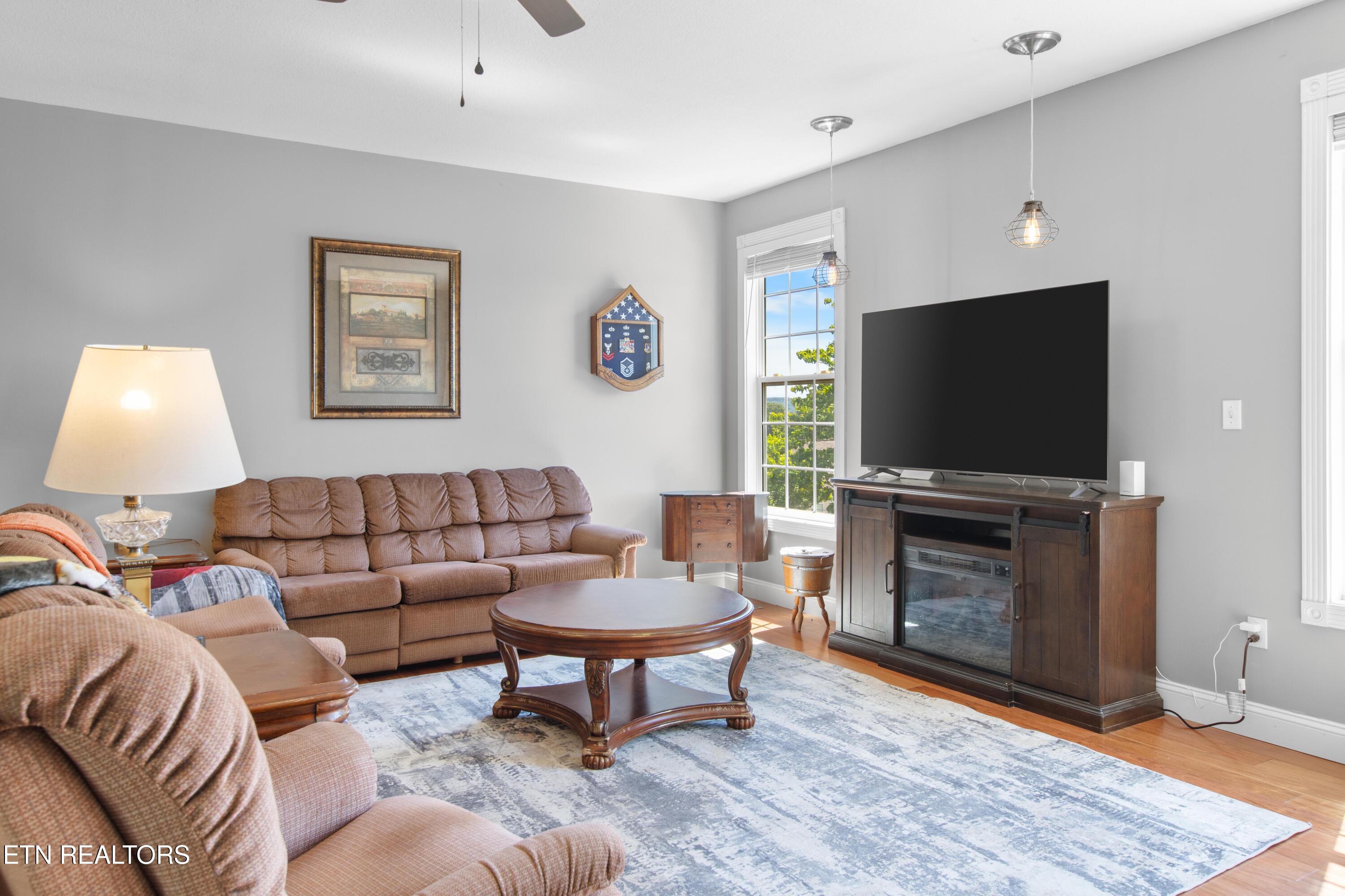 163 Foxglen Lane Andersonville TN 37705