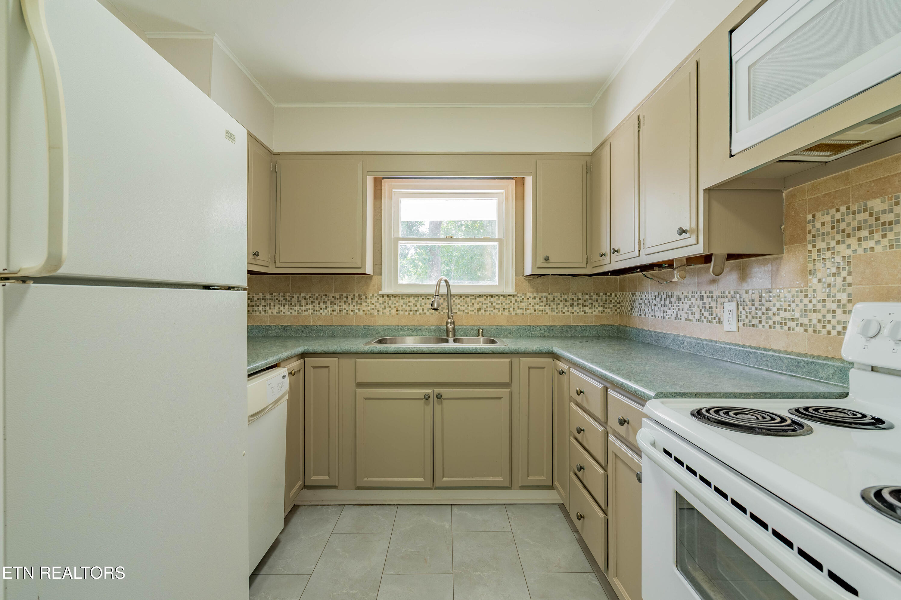 5721 NW Davida Road Knoxville TN 37912