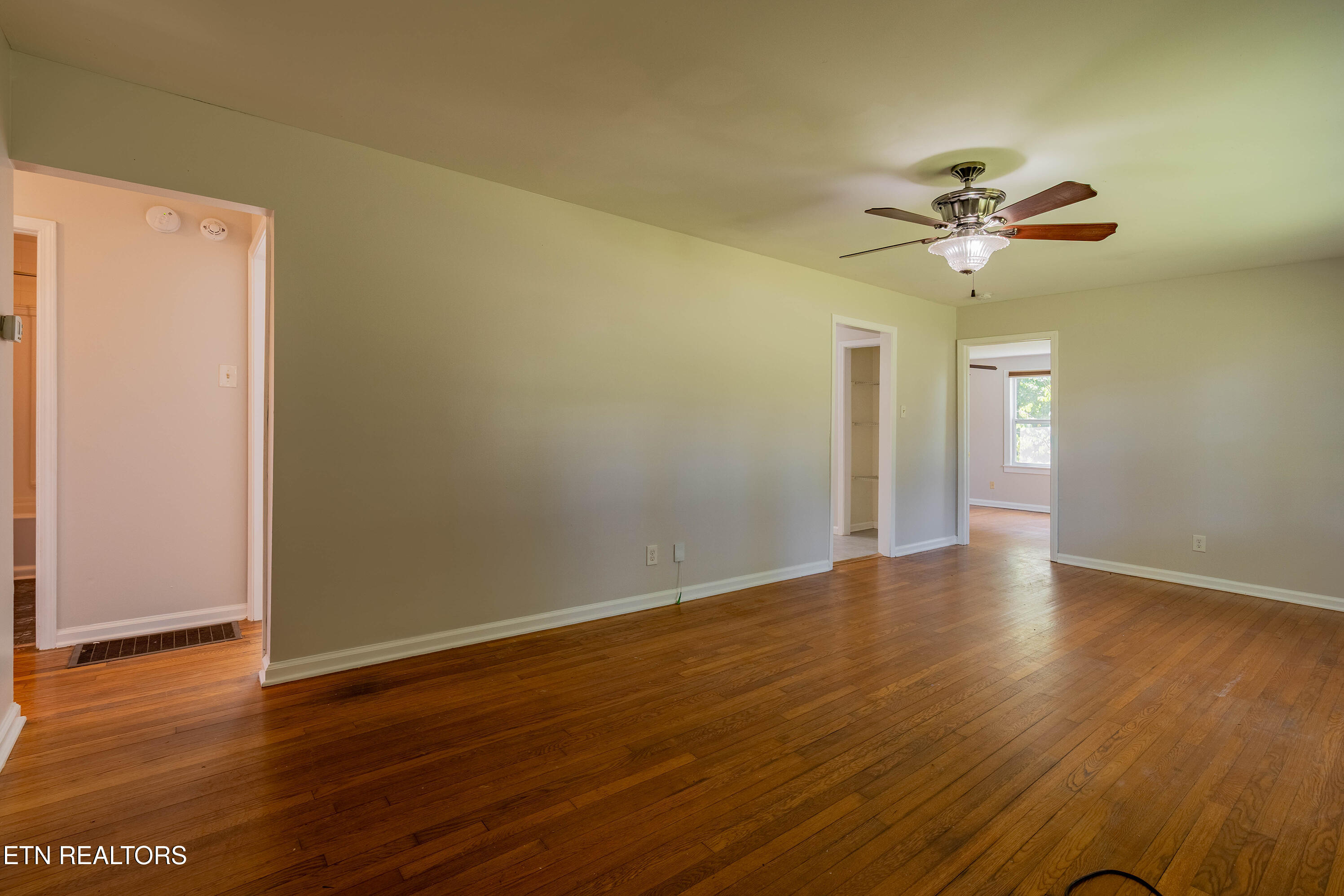 5721 NW Davida Road Knoxville TN 37912