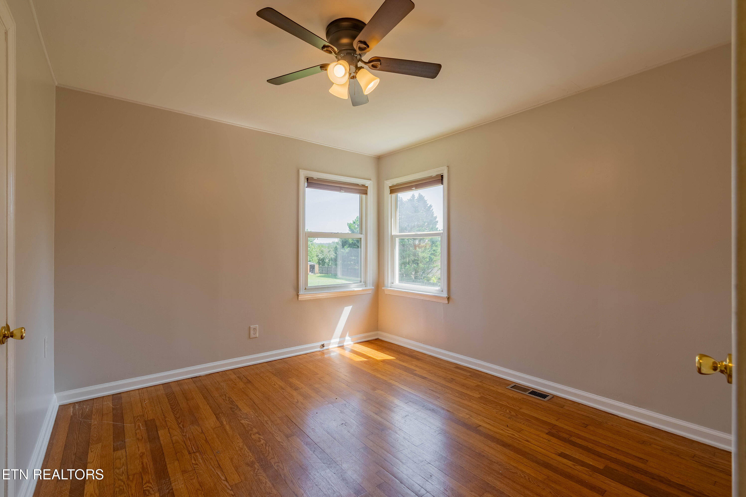 5721 NW Davida Road Knoxville TN 37912