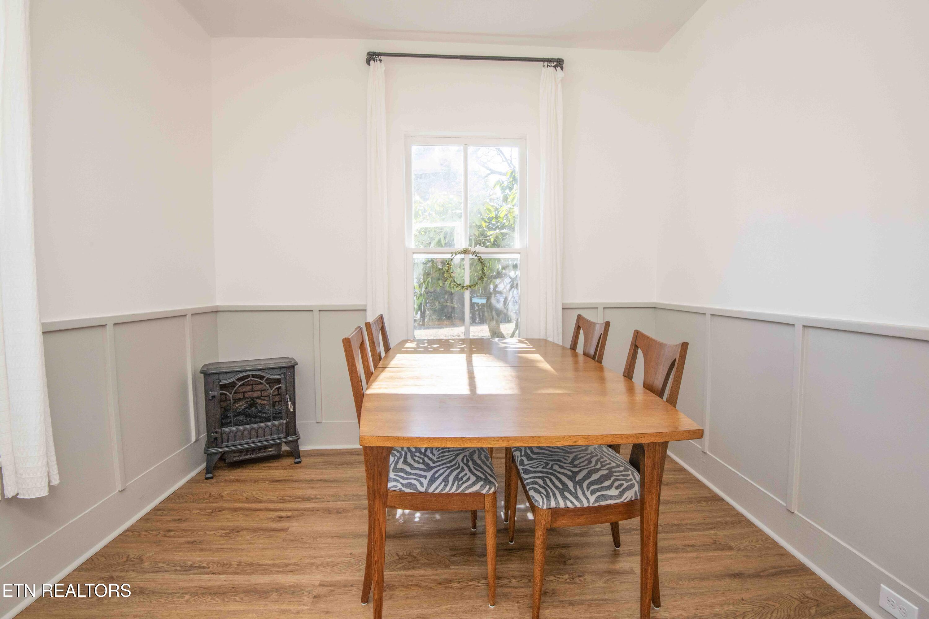 400 Maple Street Clinton TN 37716