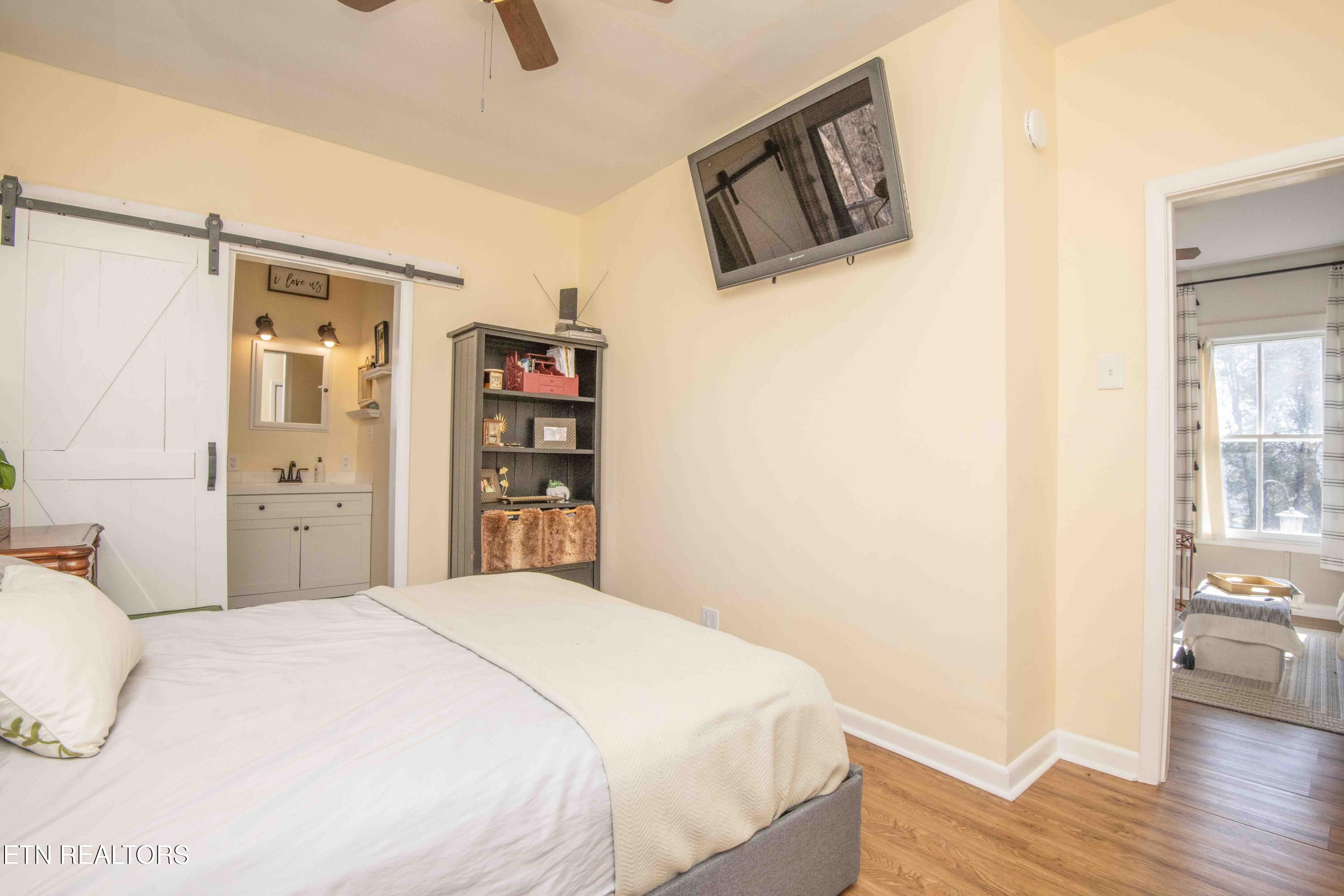 400 Maple Street Clinton TN 37716