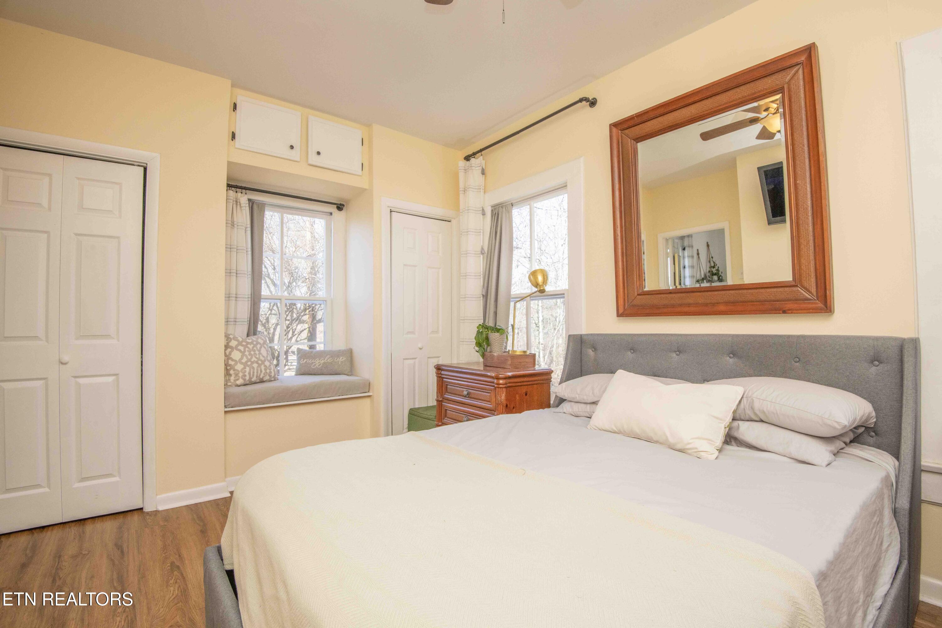 400 Maple Street Clinton TN 37716