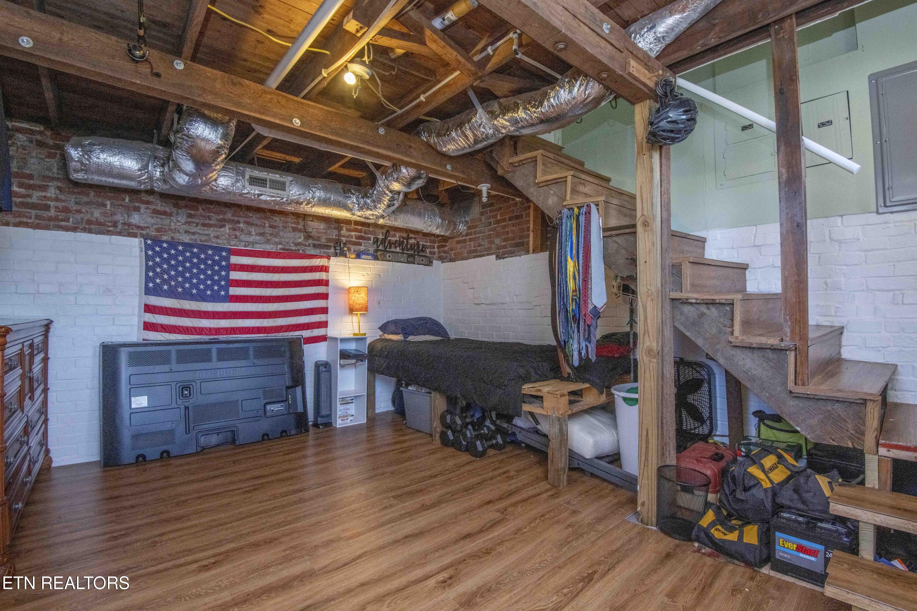 400 Maple Street Clinton TN 37716