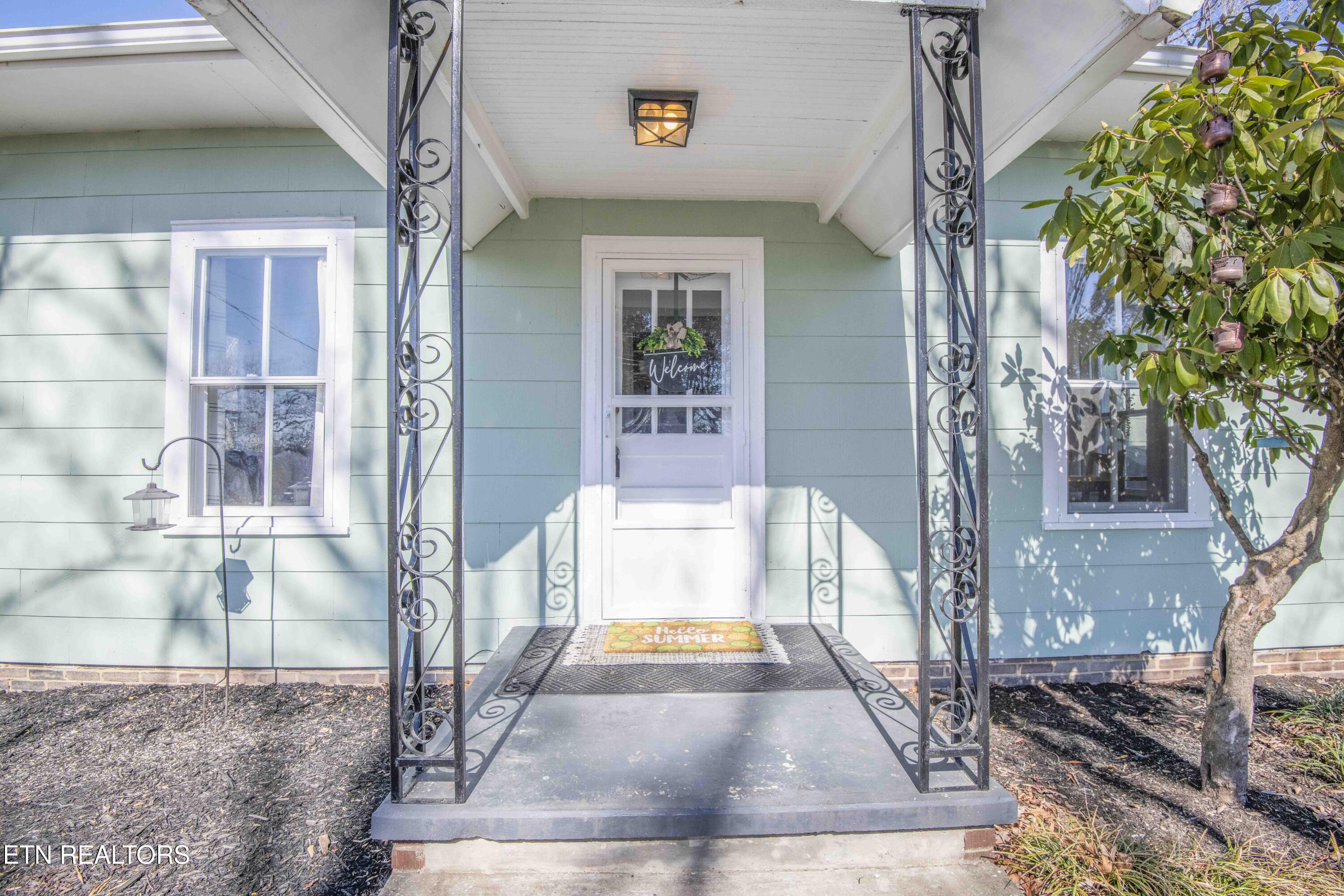 400 Maple Street Clinton TN 37716