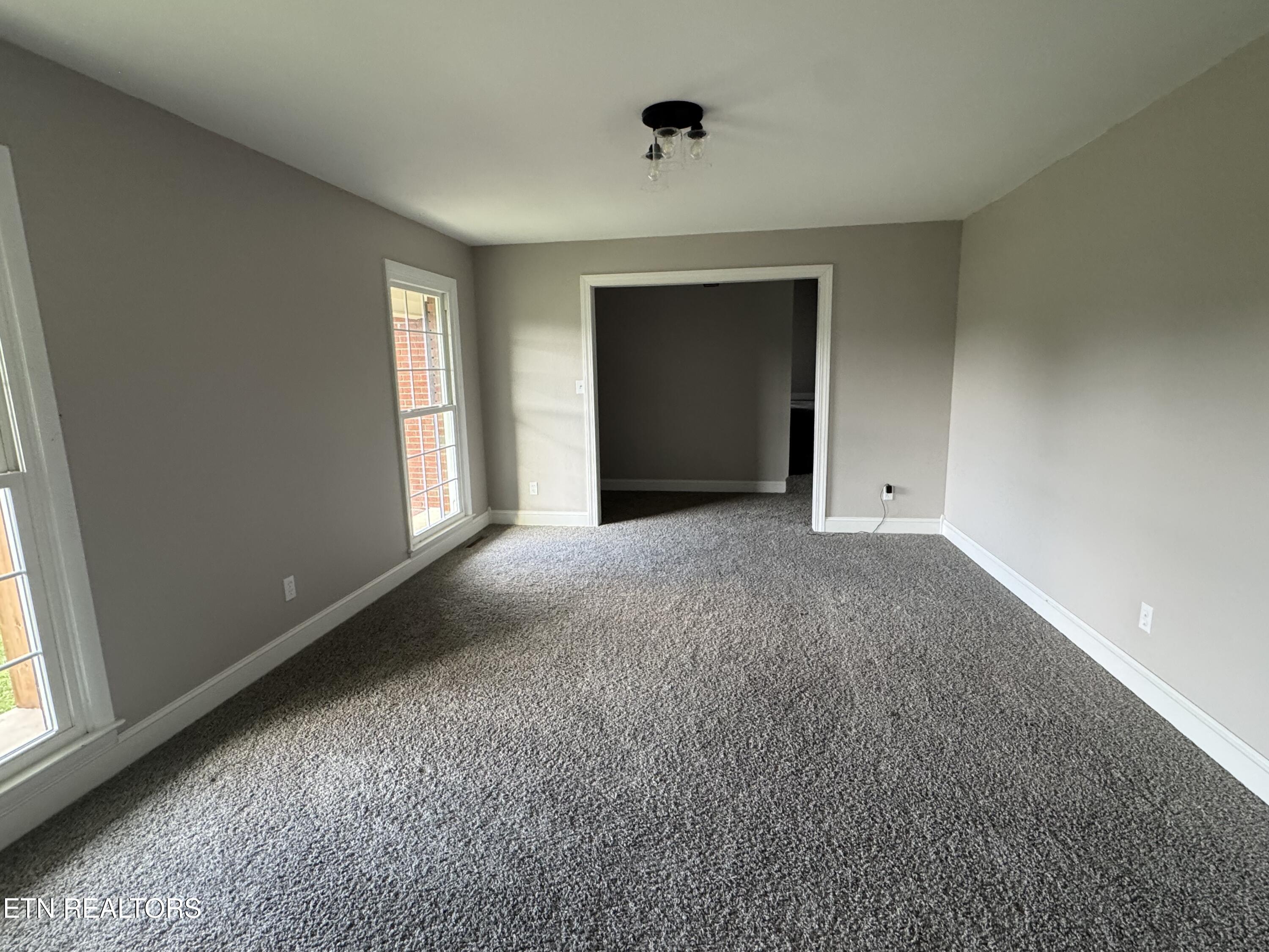 115 Red Oak Lane New Tazewell TN 37825