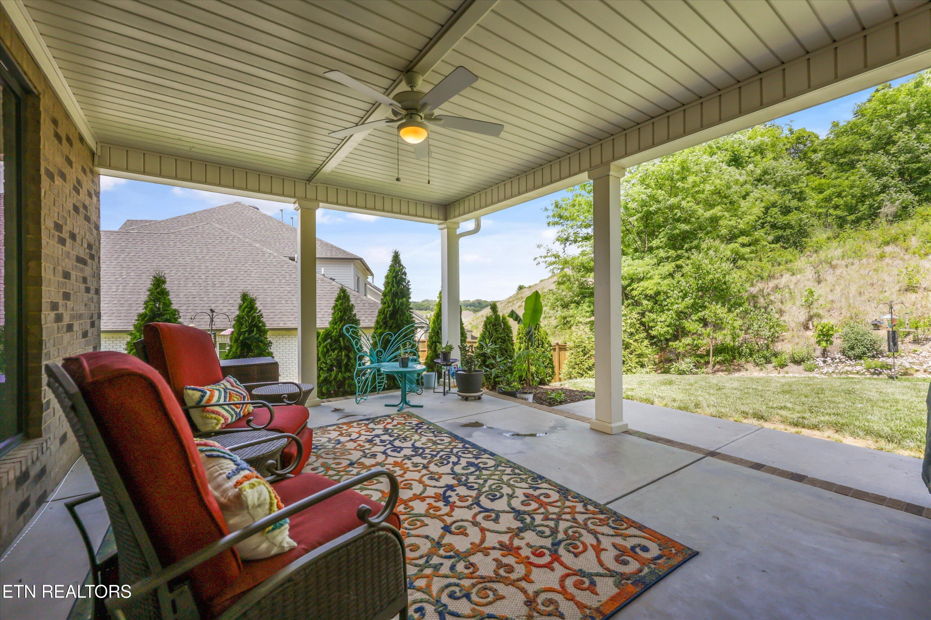 1832 English Ivy Lane Knoxville TN 37932