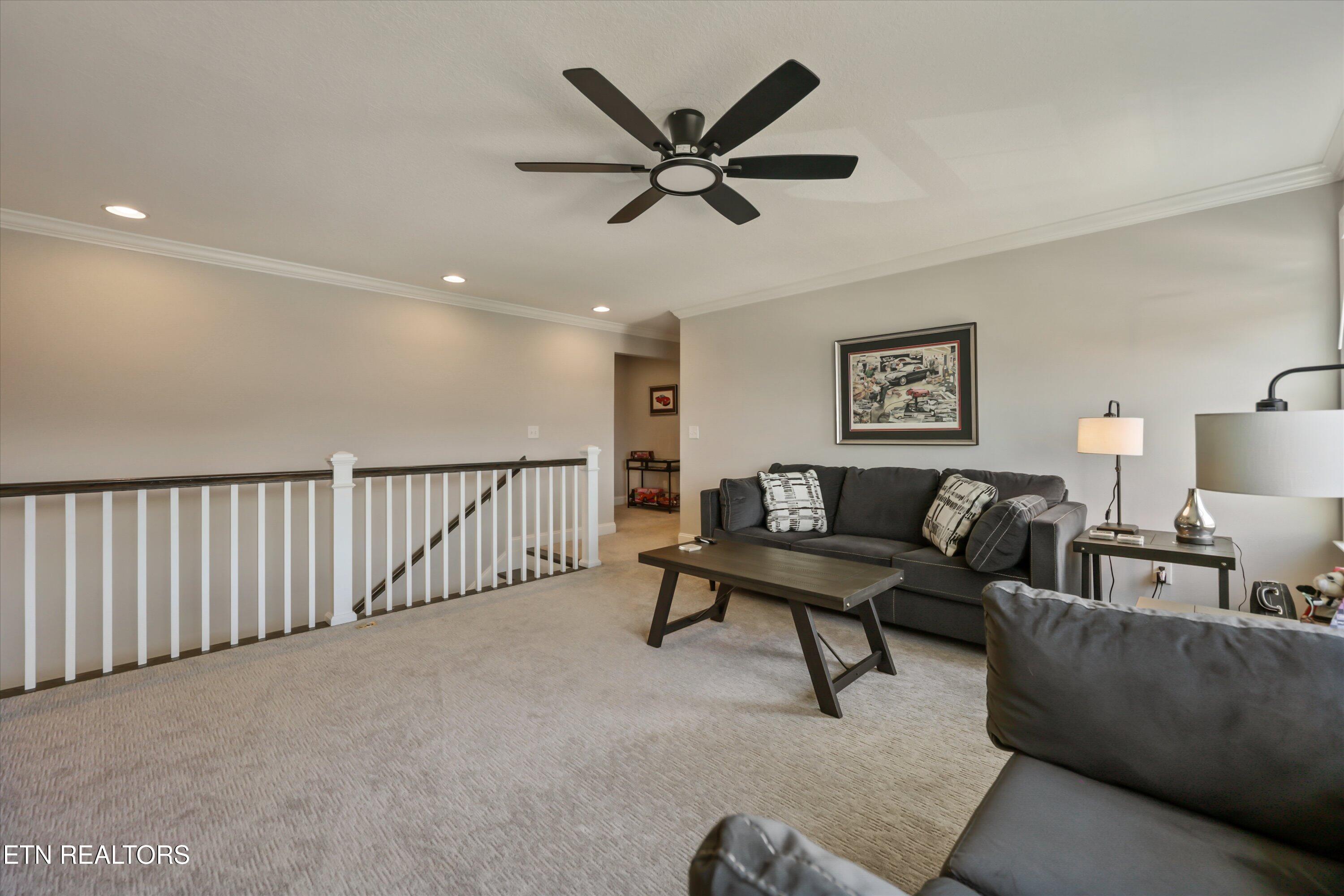 1832 English Ivy Lane Knoxville TN 37932