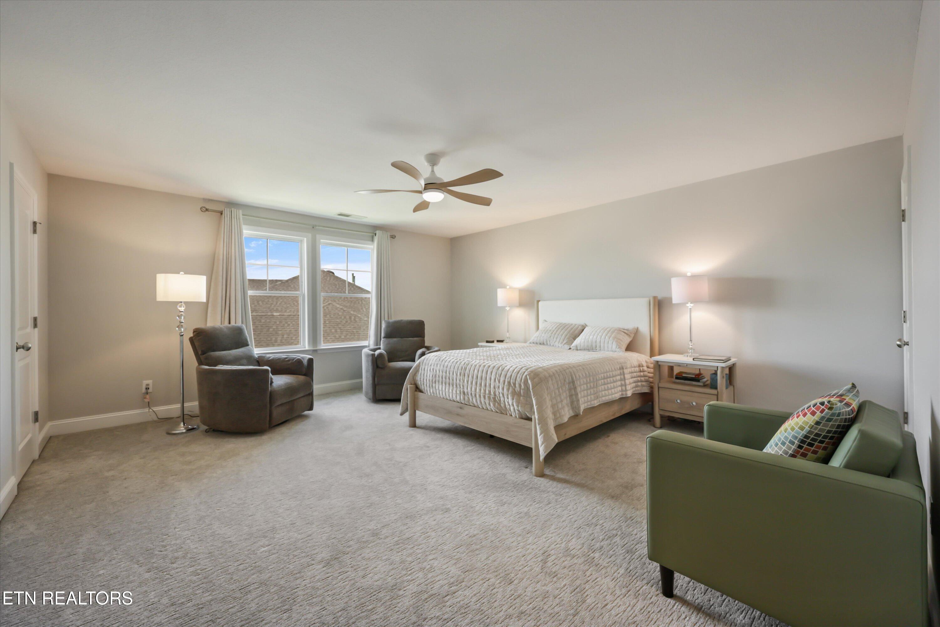 1832 English Ivy Lane Knoxville TN 37932