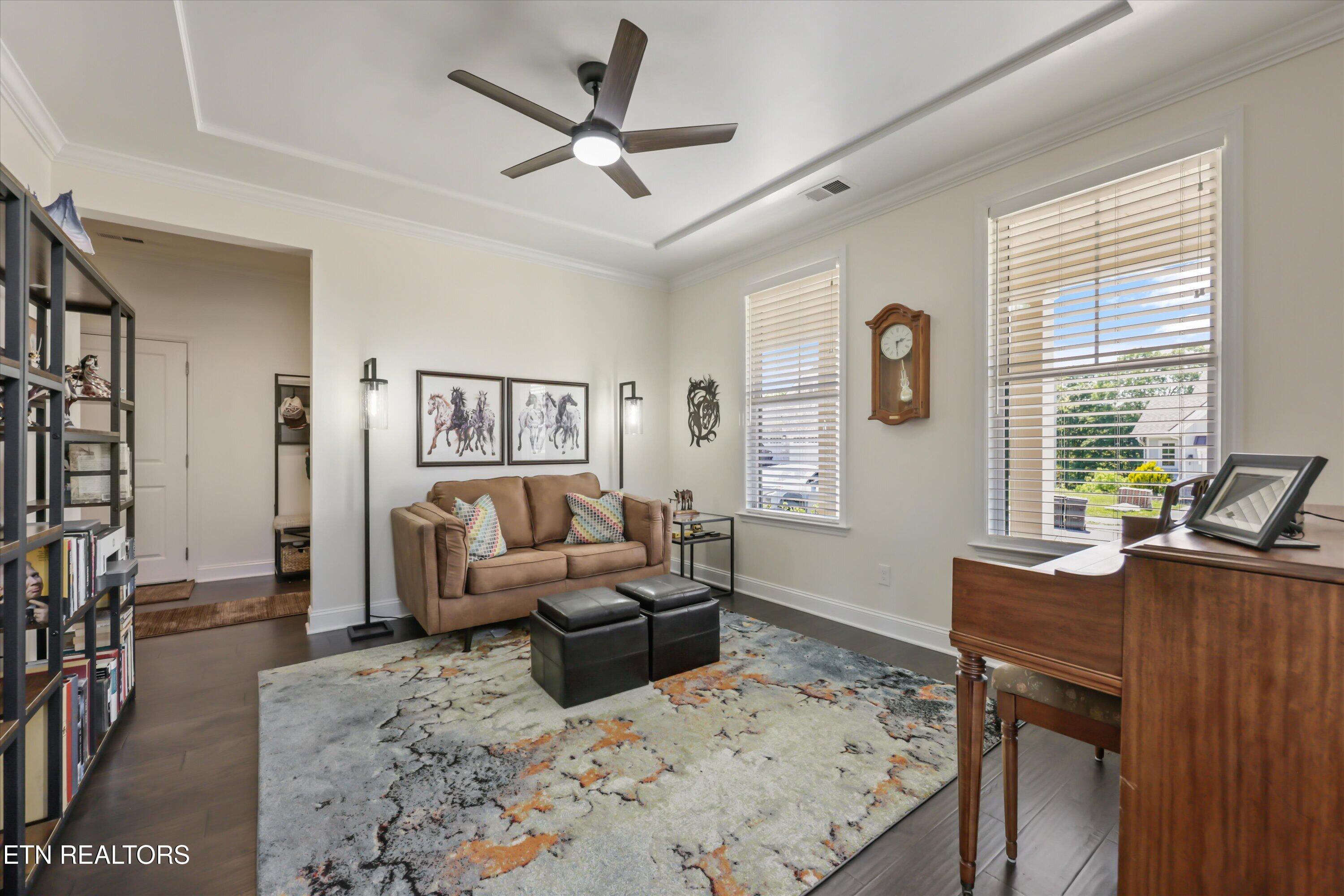 1832 English Ivy Lane Knoxville TN 37932