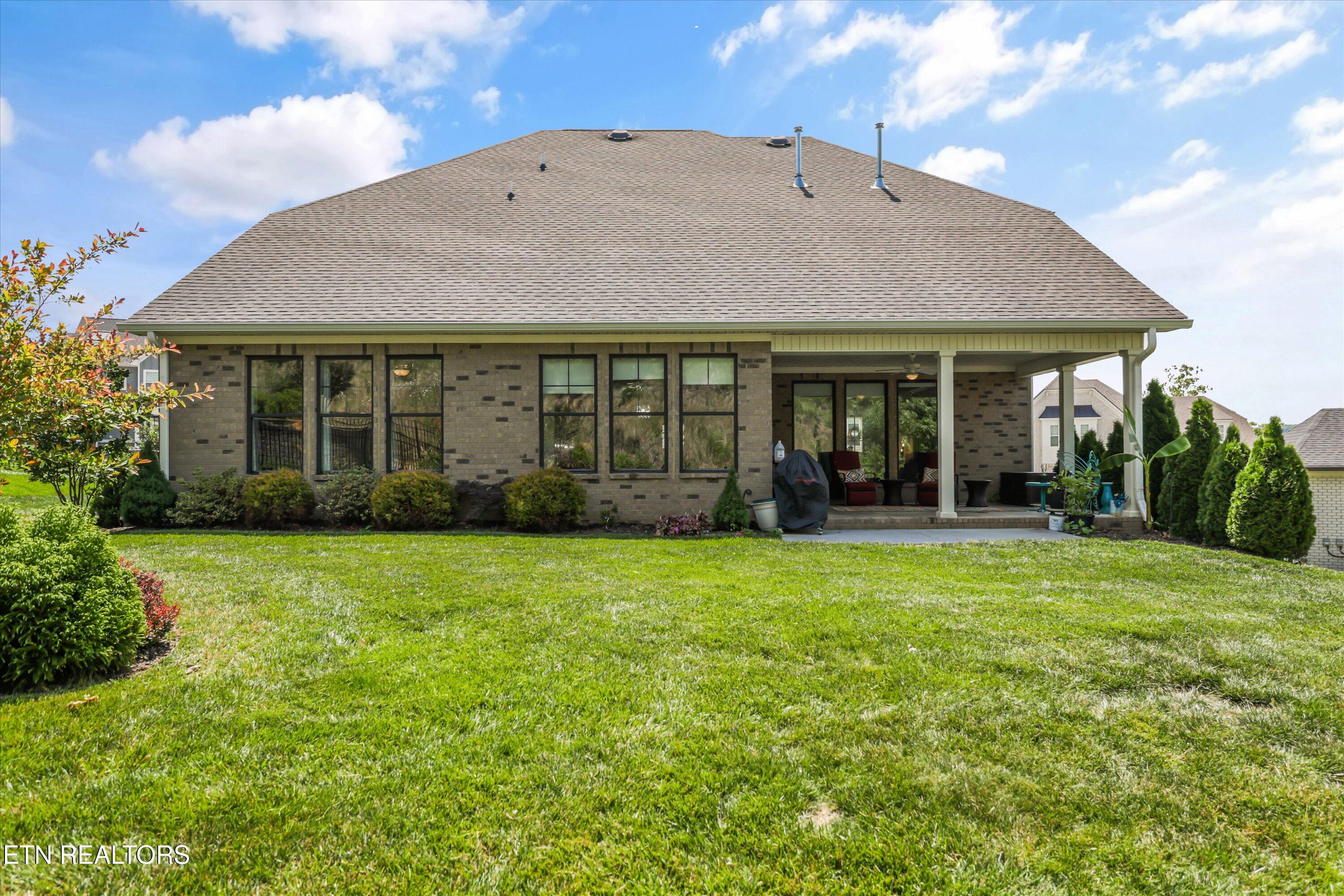 1832 English Ivy Lane Knoxville TN 37932