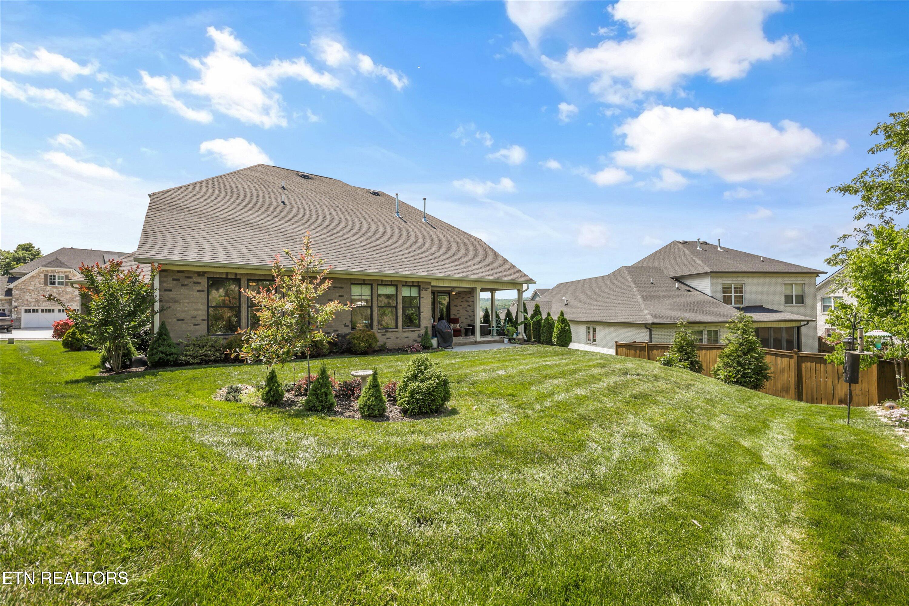 1832 English Ivy Lane Knoxville TN 37932