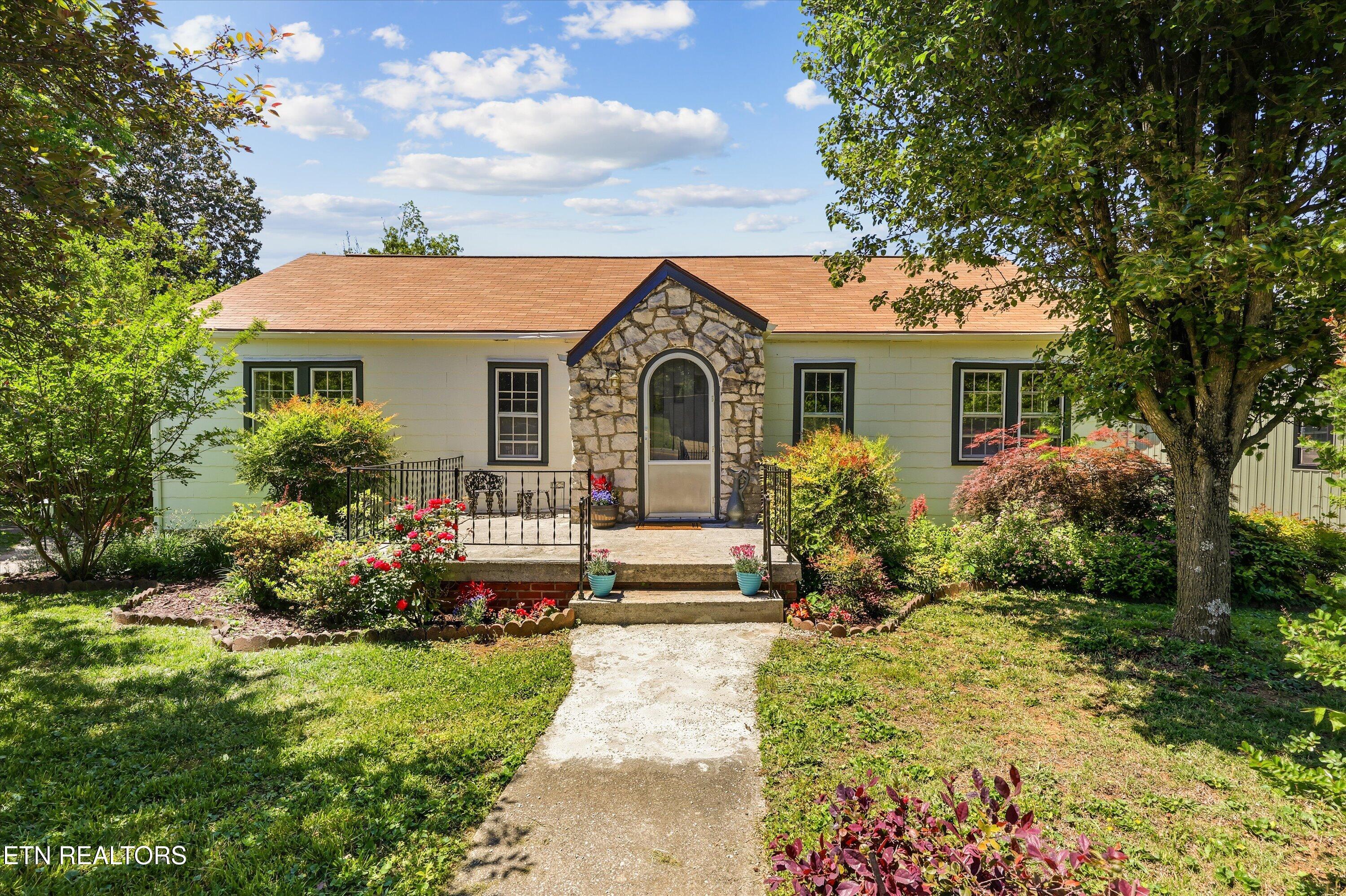 Knoxville TN, 5417 Jacksboro Pike