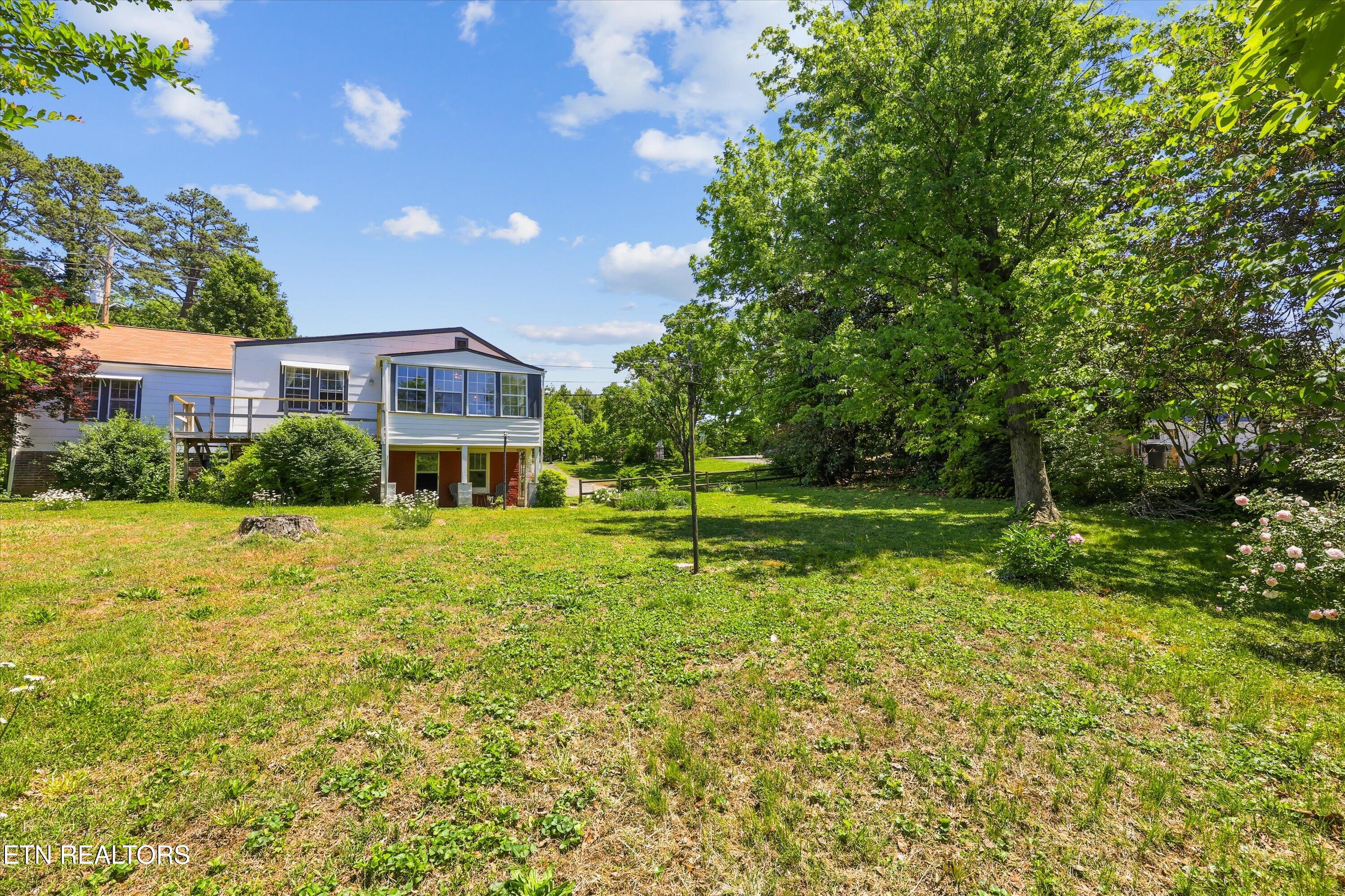5417 Jacksboro Pike Knoxville TN 37918