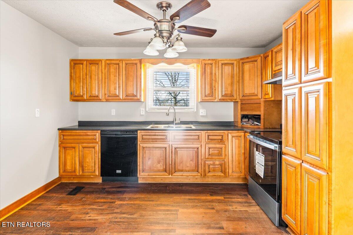 844 Mount Paran Road Jacksboro TN 37757