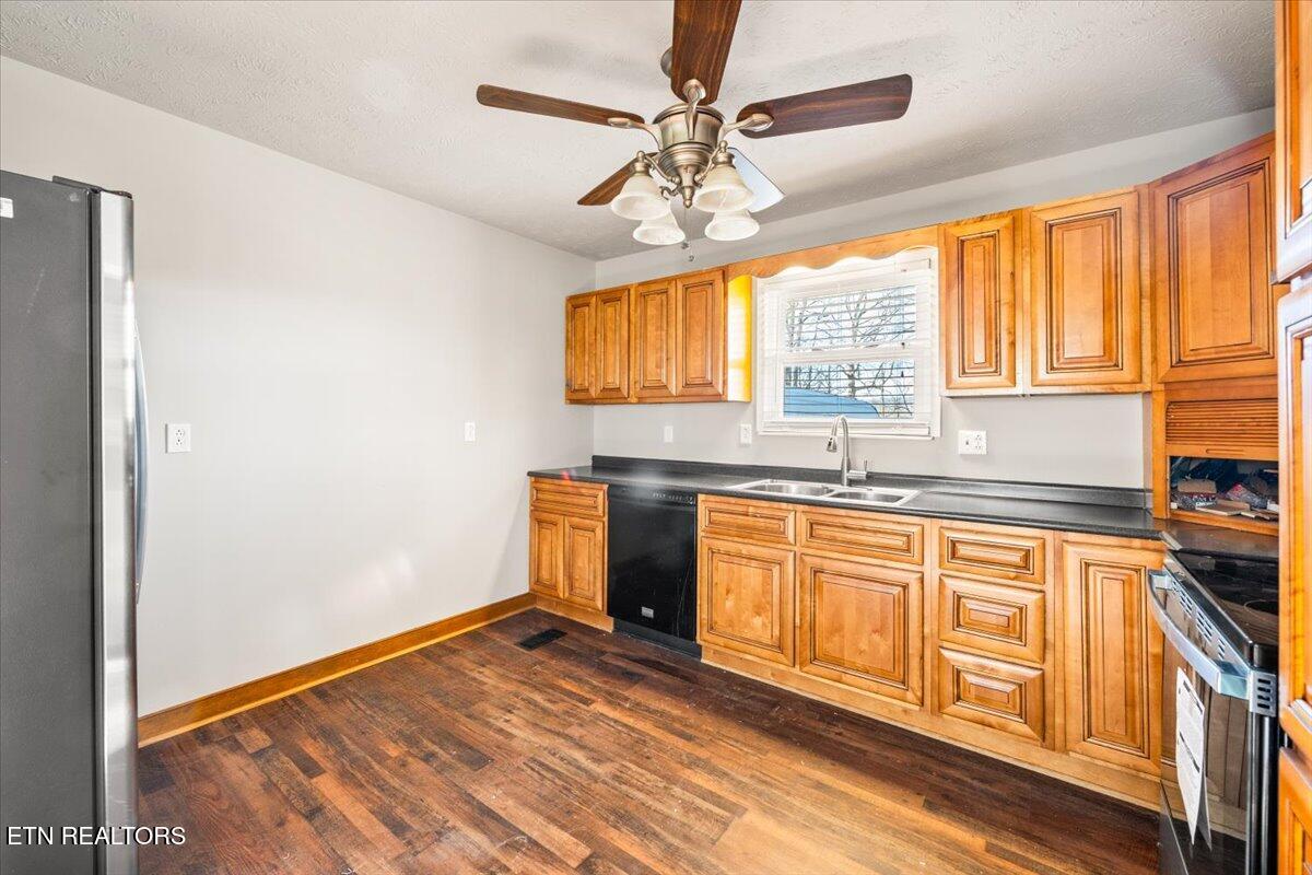 844 Mount Paran Road Jacksboro TN 37757