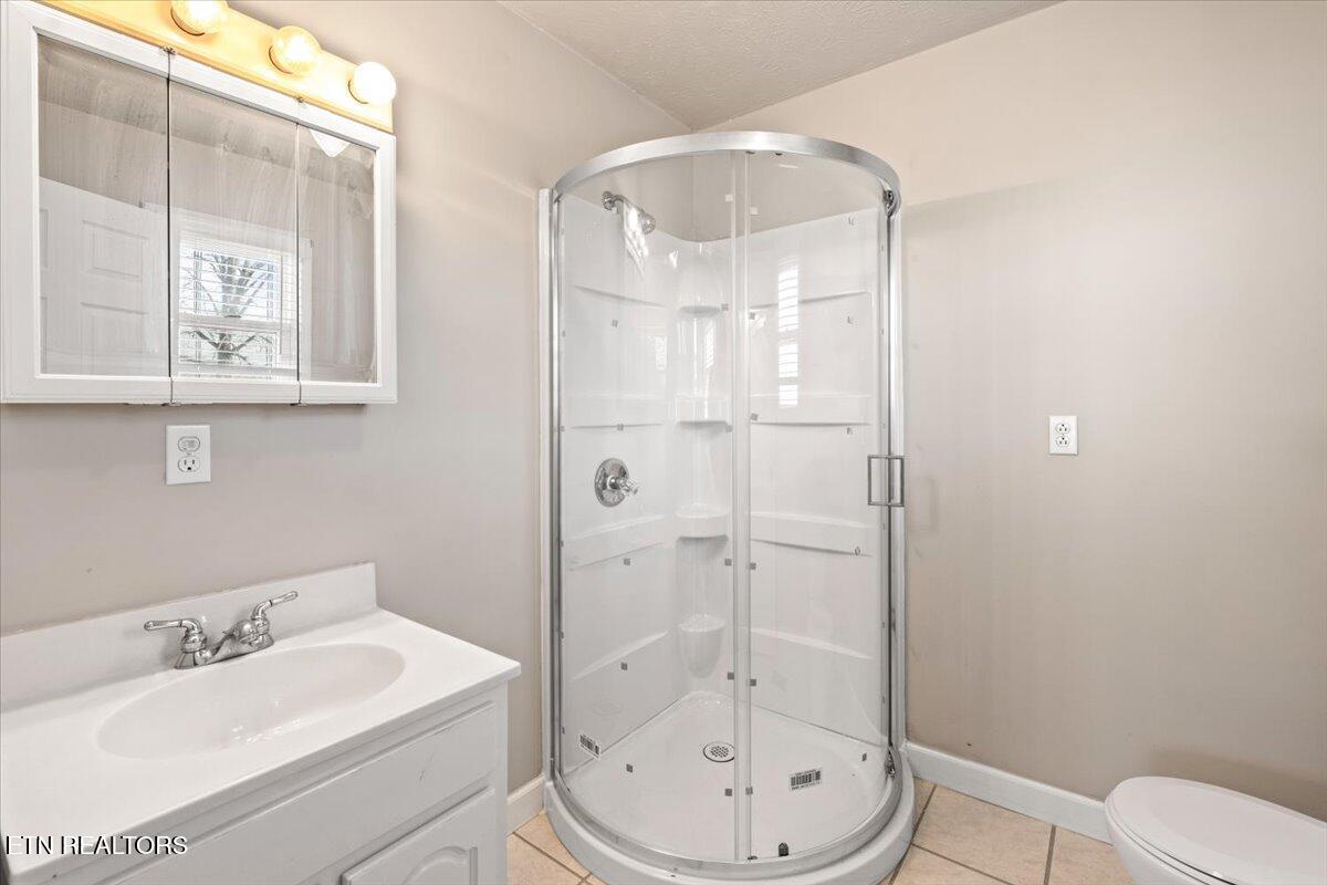 844 Mount Paran Road Jacksboro TN 37757