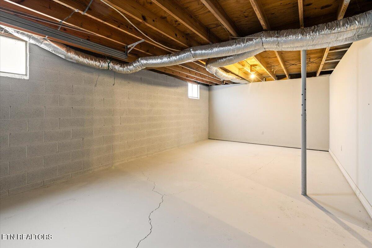 844 Mount Paran Road Jacksboro TN 37757