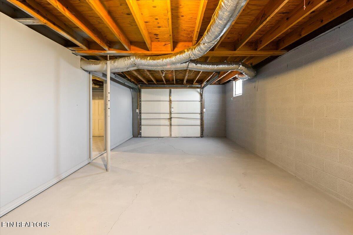 844 Mount Paran Road Jacksboro TN 37757