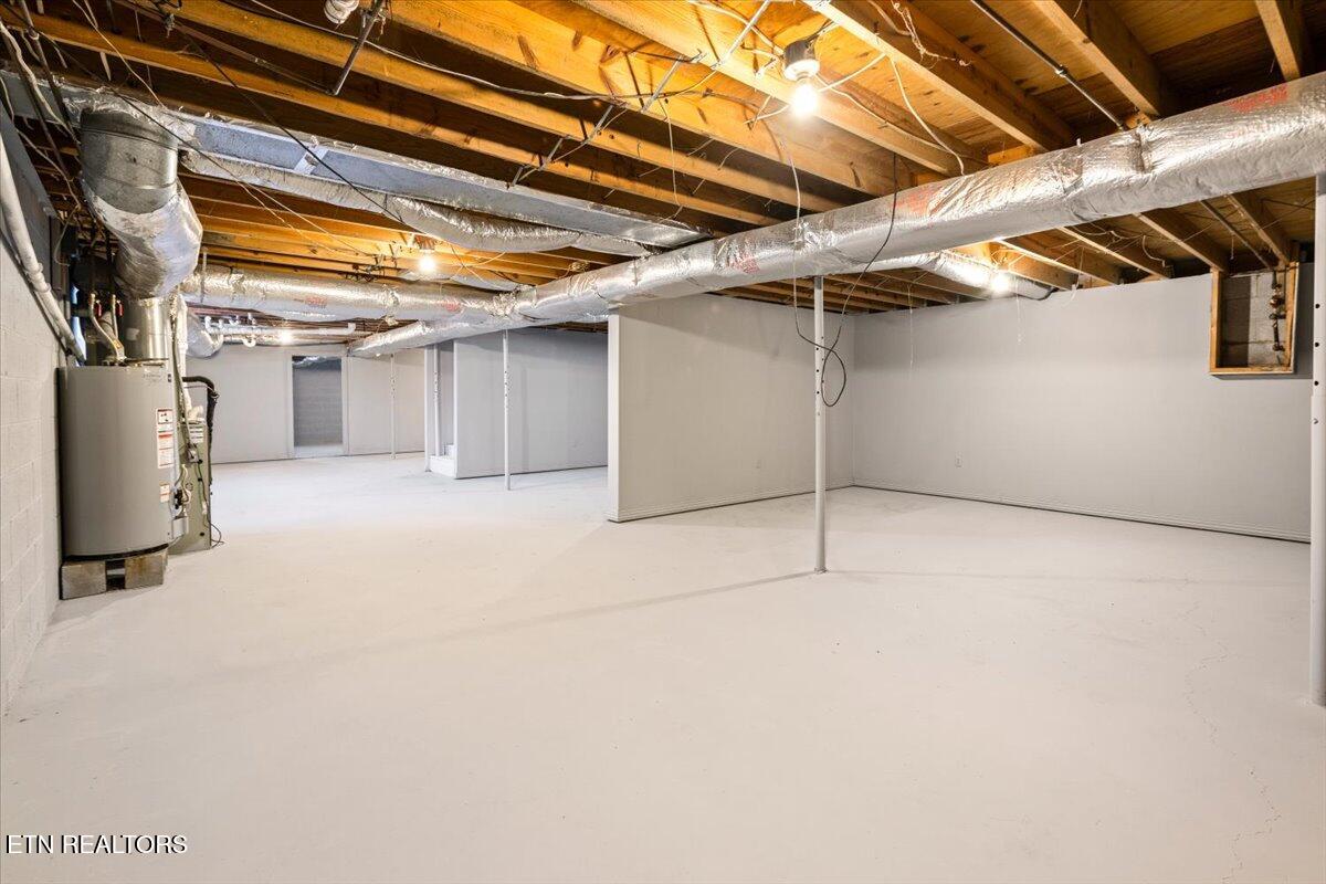 844 Mount Paran Road Jacksboro TN 37757