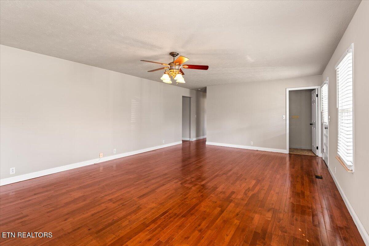 844 Mount Paran Road Jacksboro TN 37757