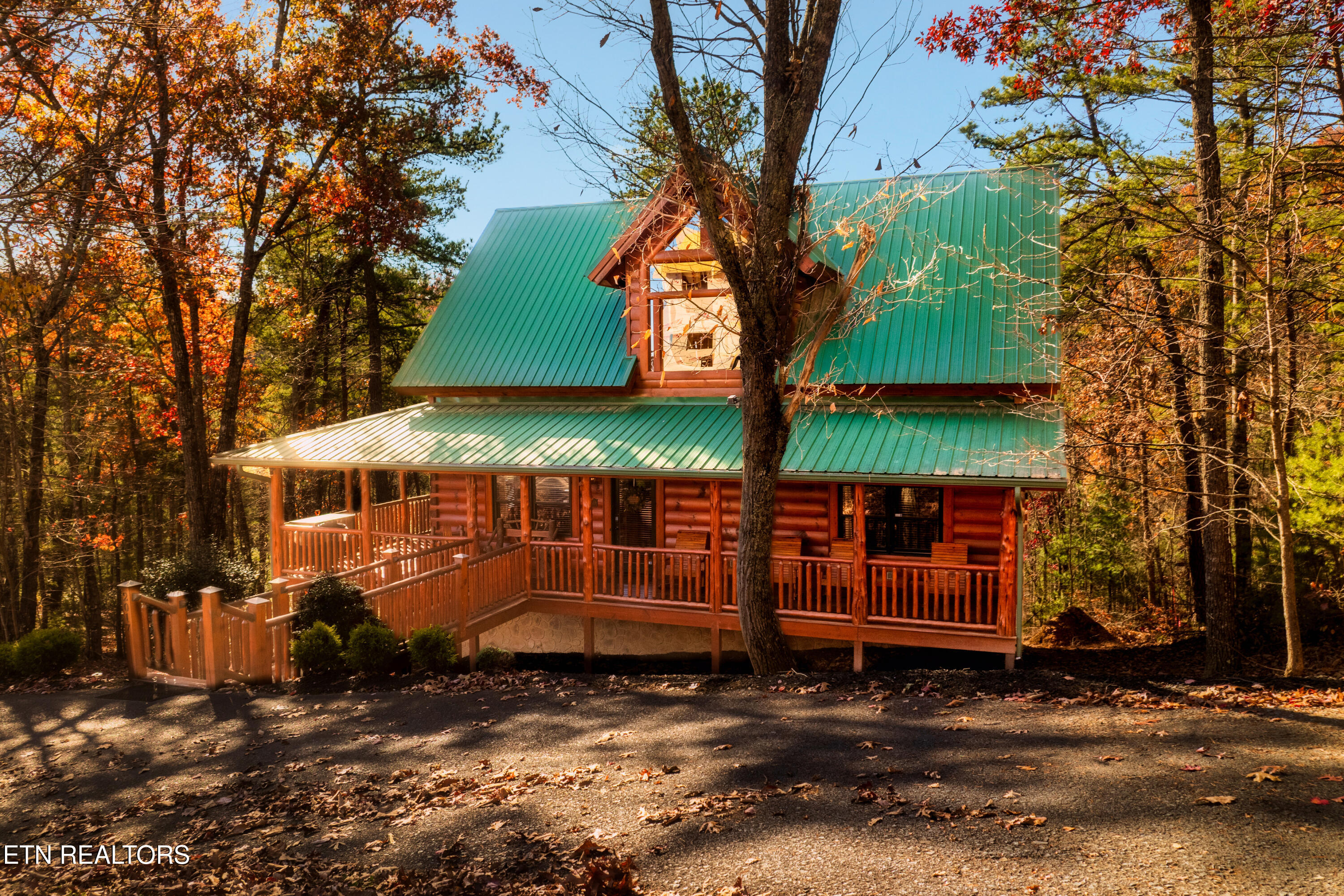 2017 Smoky Cove Road Sevierville TN 37876
