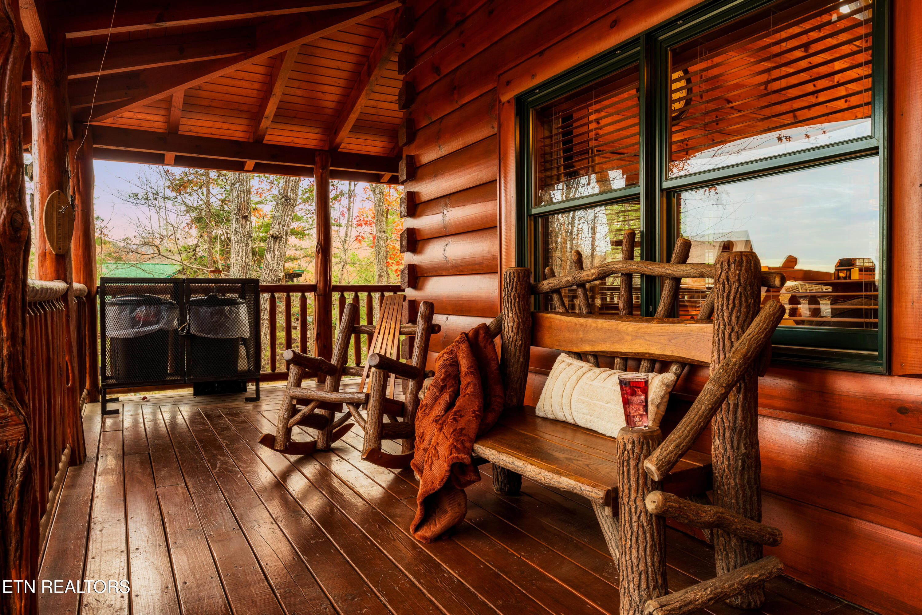 2017 Smoky Cove Road Sevierville TN 37876