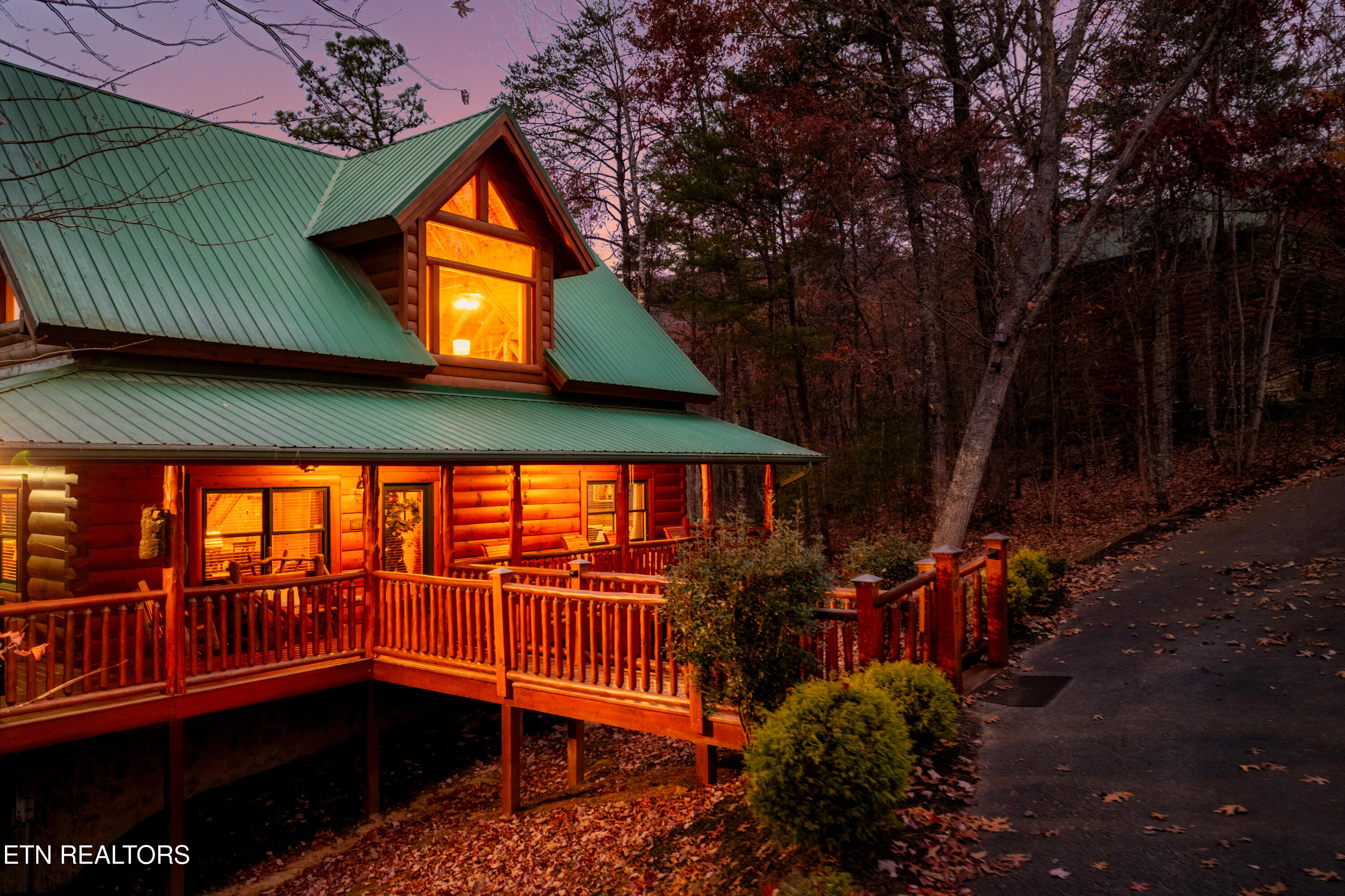 2017 Smoky Cove Road Sevierville TN 37876