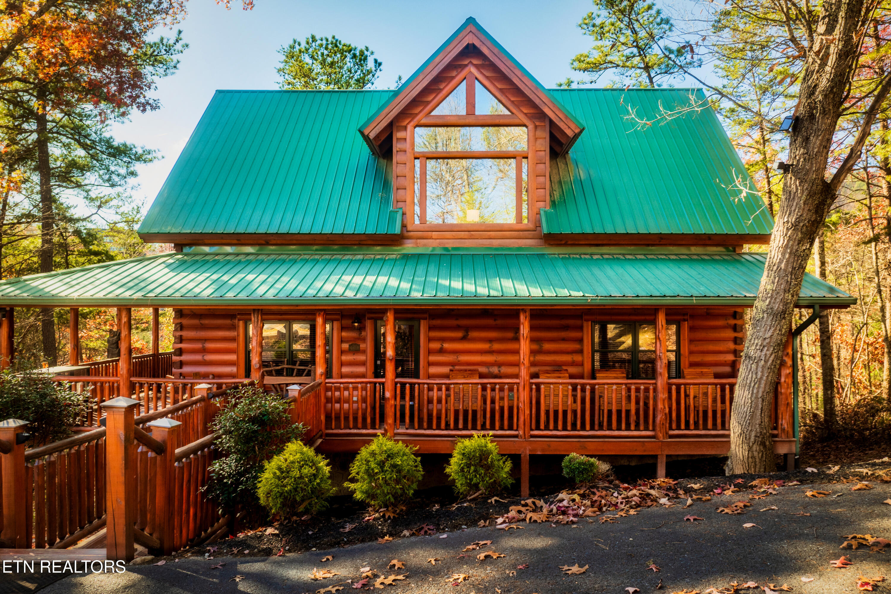 2017 Smoky Cove Road Sevierville TN 37876