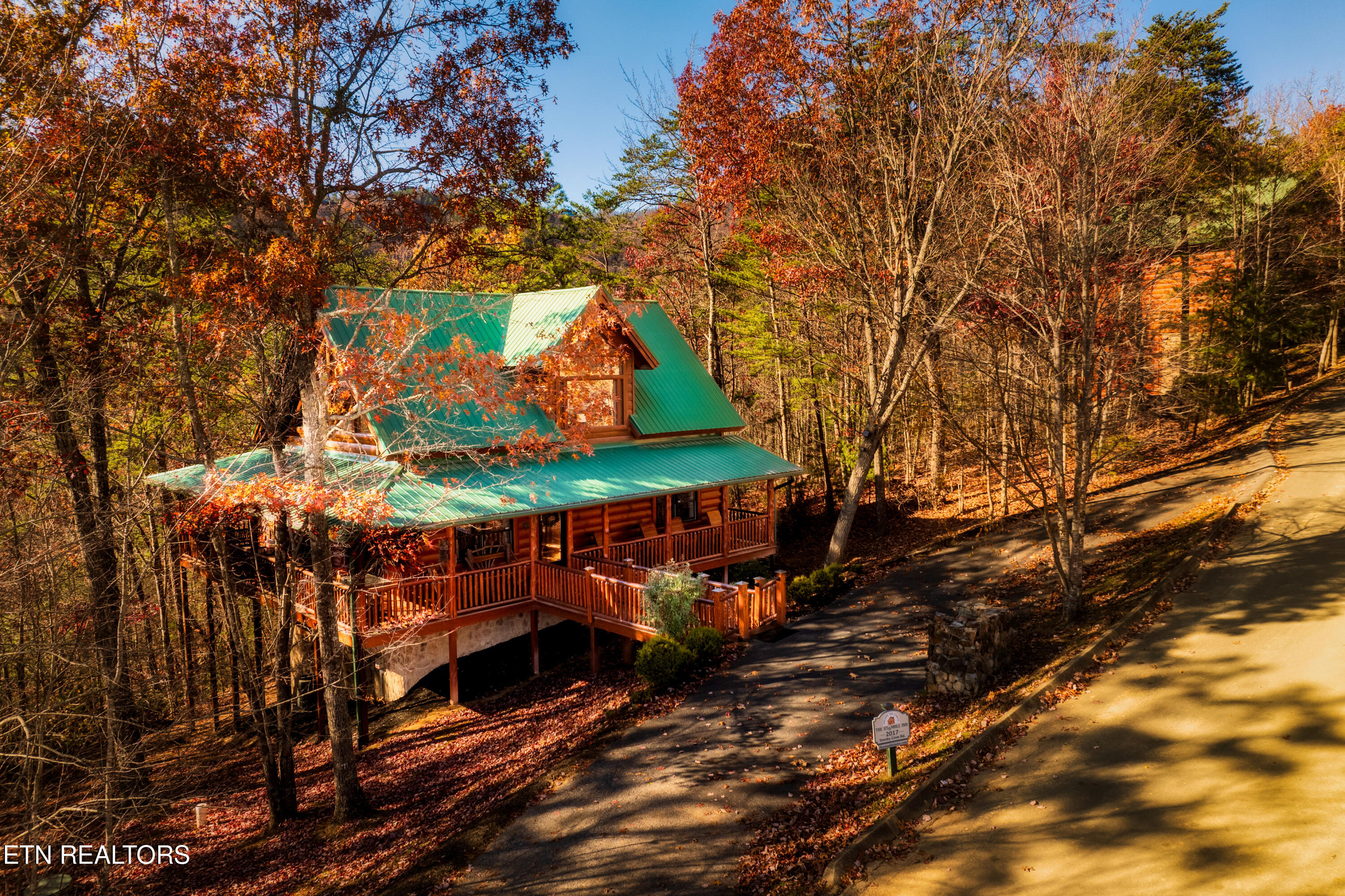 2017 Smoky Cove Road Sevierville TN 37876