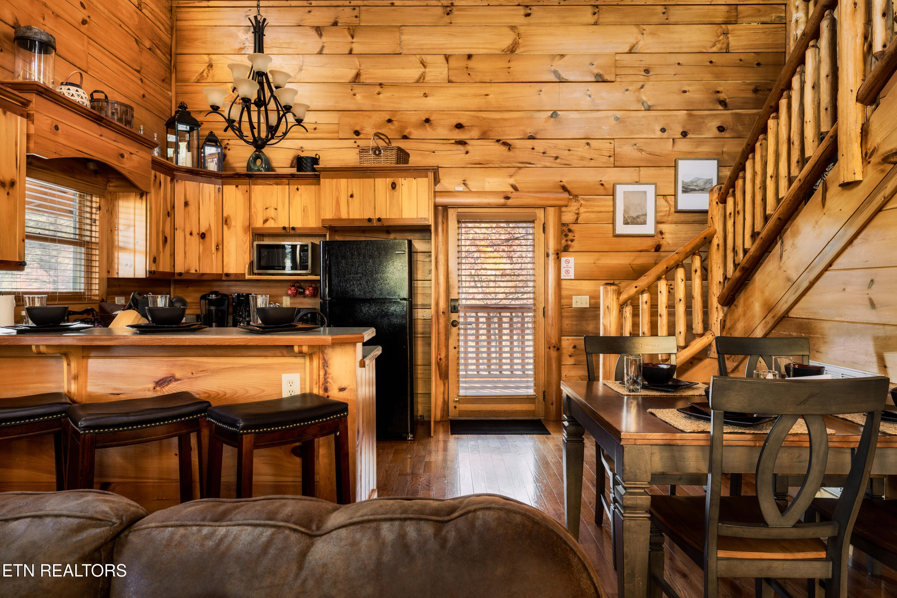 2017 Smoky Cove Road Sevierville TN 37876