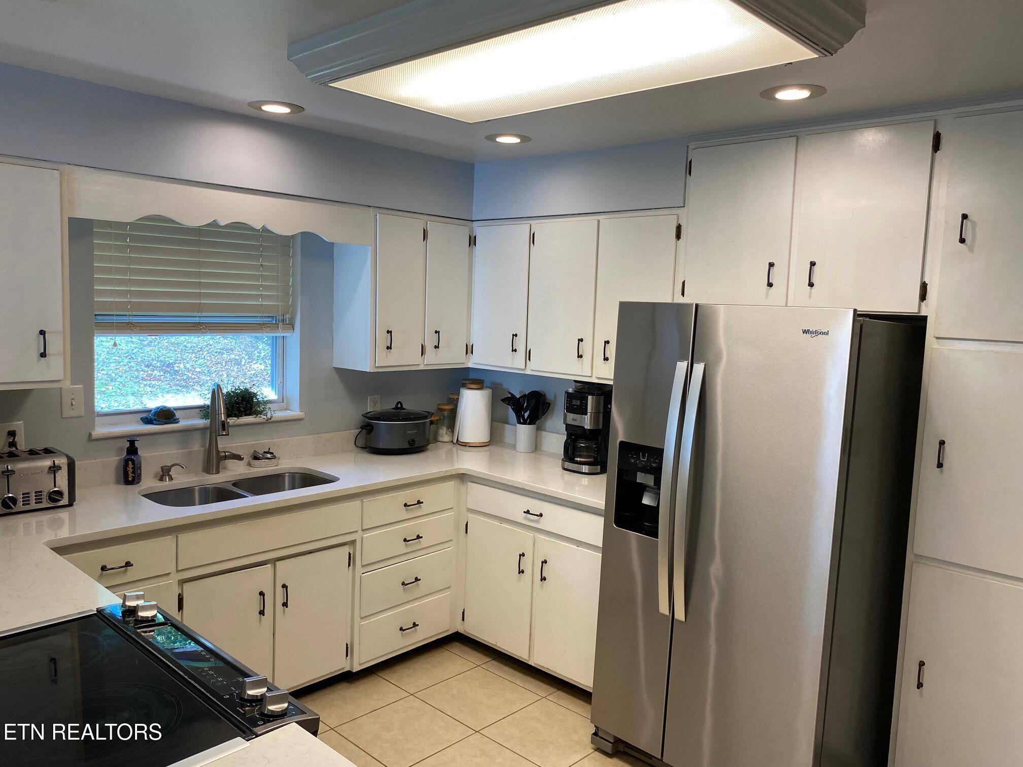 1011 Honeysuckle Drive Newport TN 37821