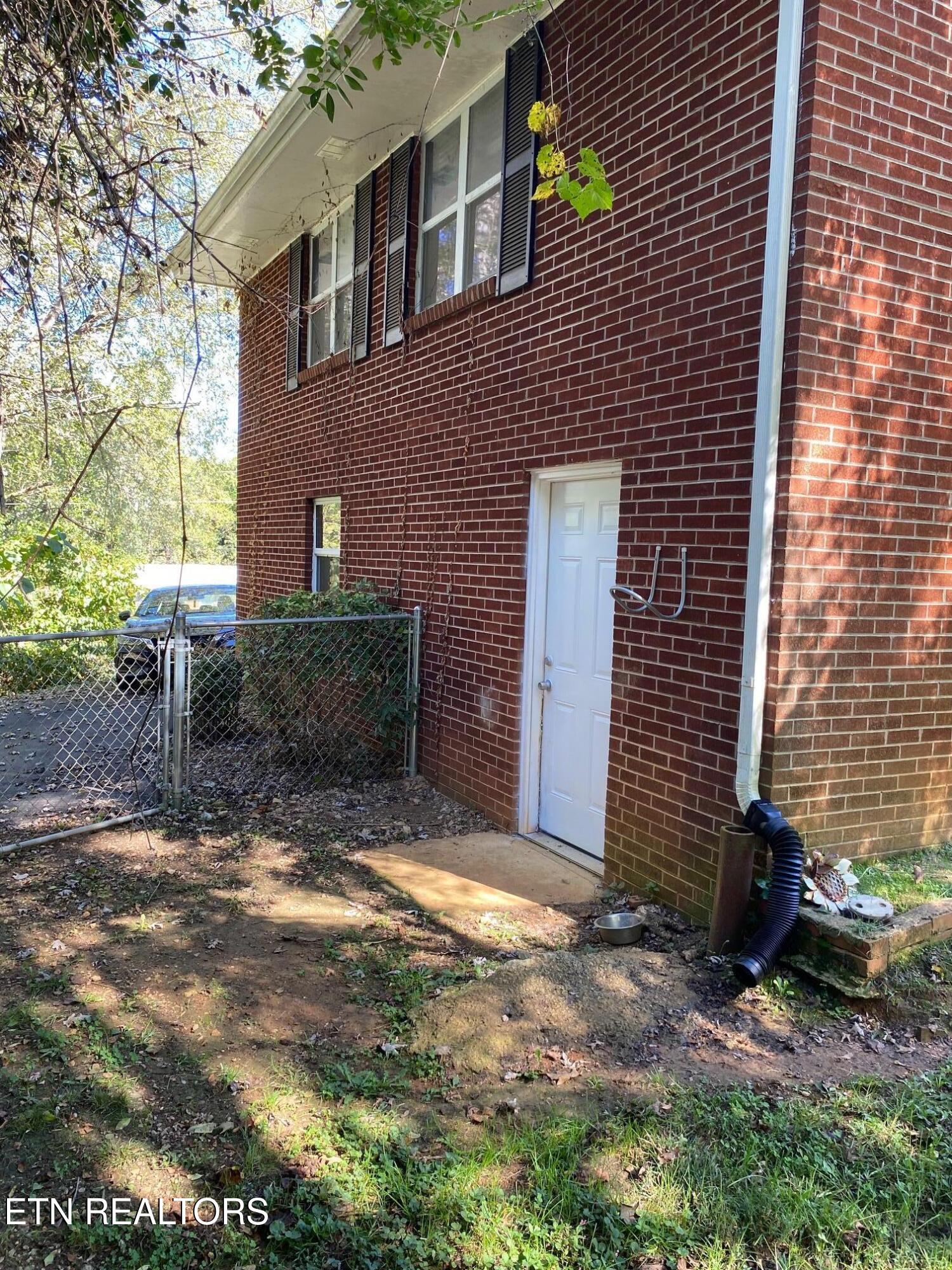 1011 Honeysuckle Drive Newport TN 37821