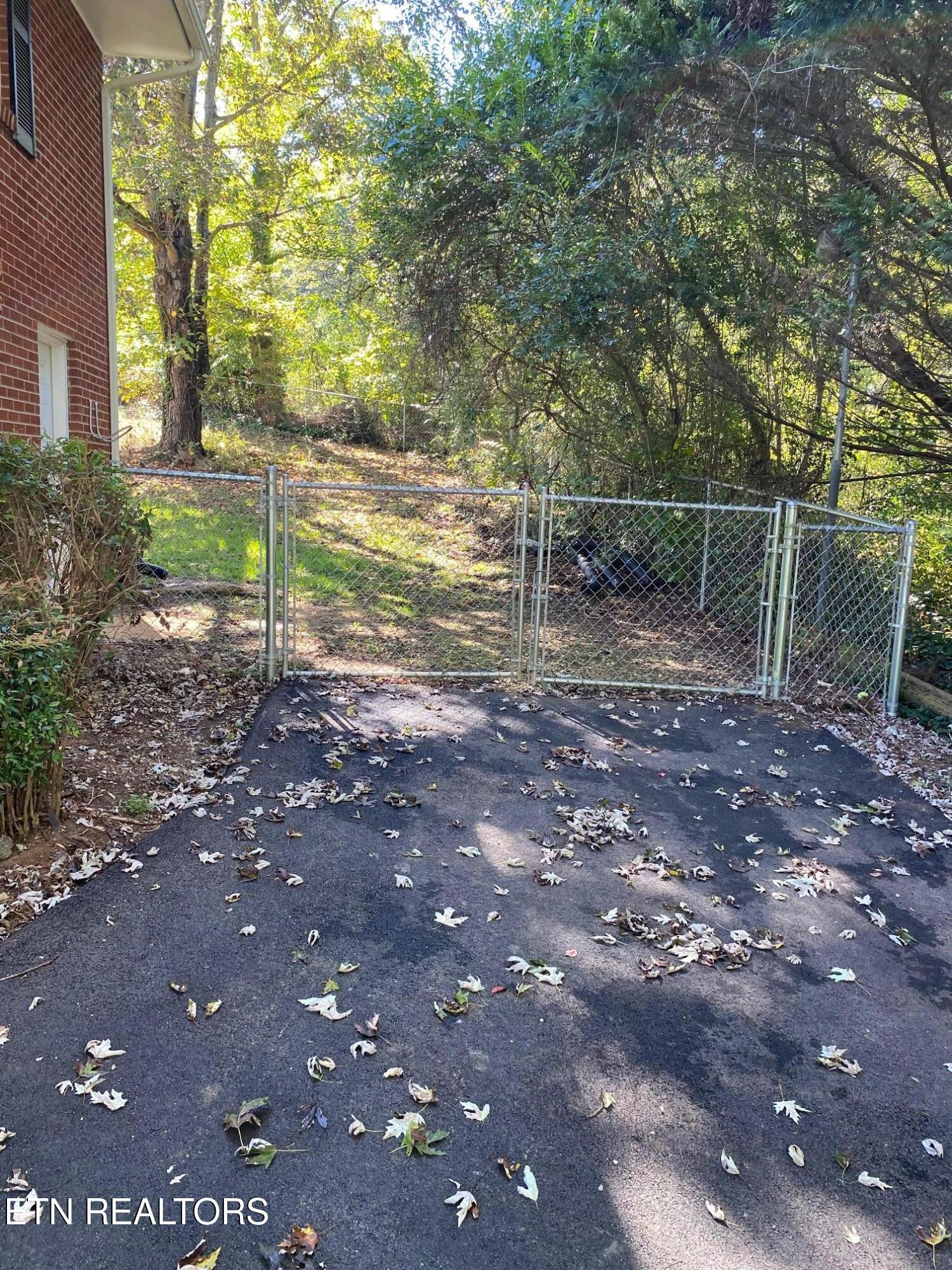 1011 Honeysuckle Drive Newport TN 37821