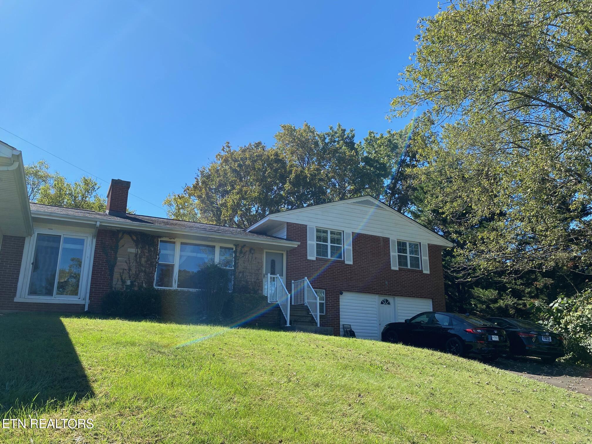 1011 Honeysuckle Drive Newport TN 37821