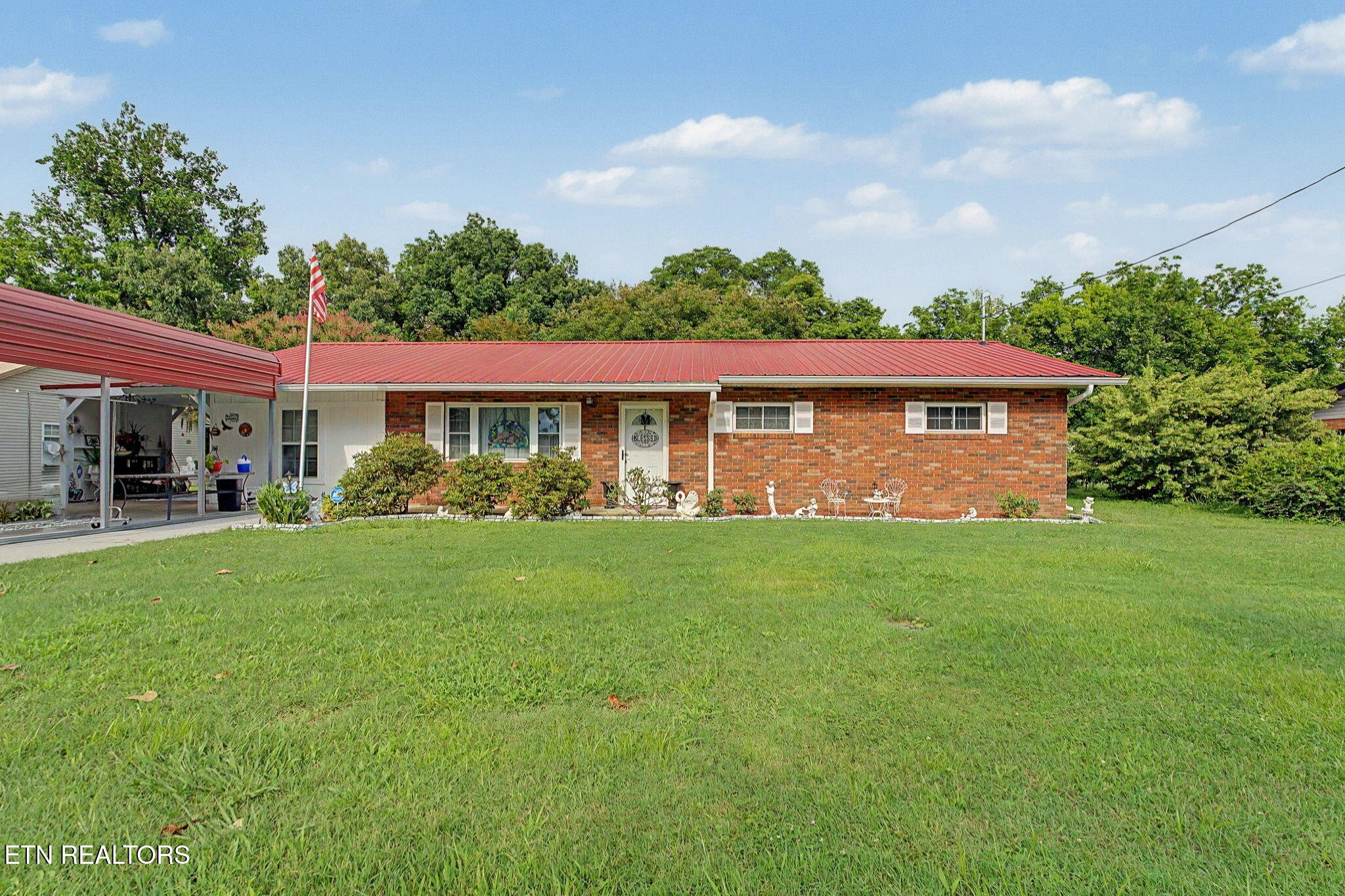 324 Fenway Drive Pigeon Forge TN 37863