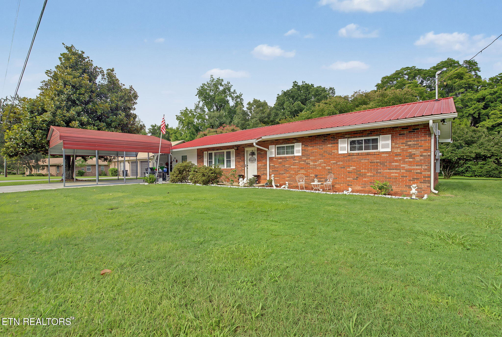 324 Fenway Drive Pigeon Forge TN 37863