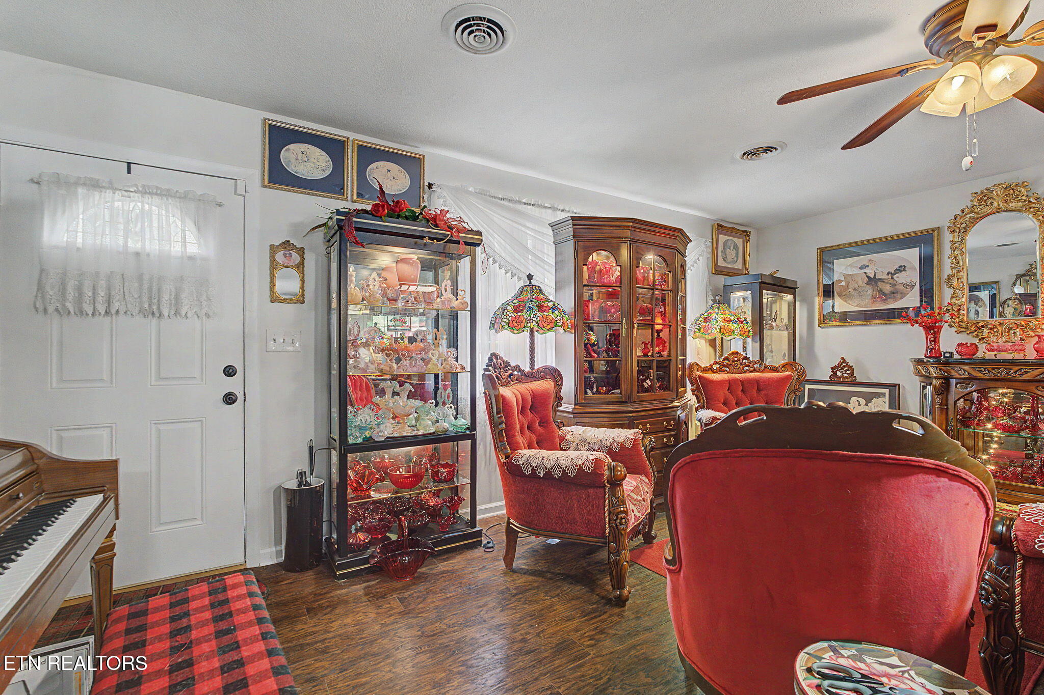 324 Fenway Drive Pigeon Forge TN 37863