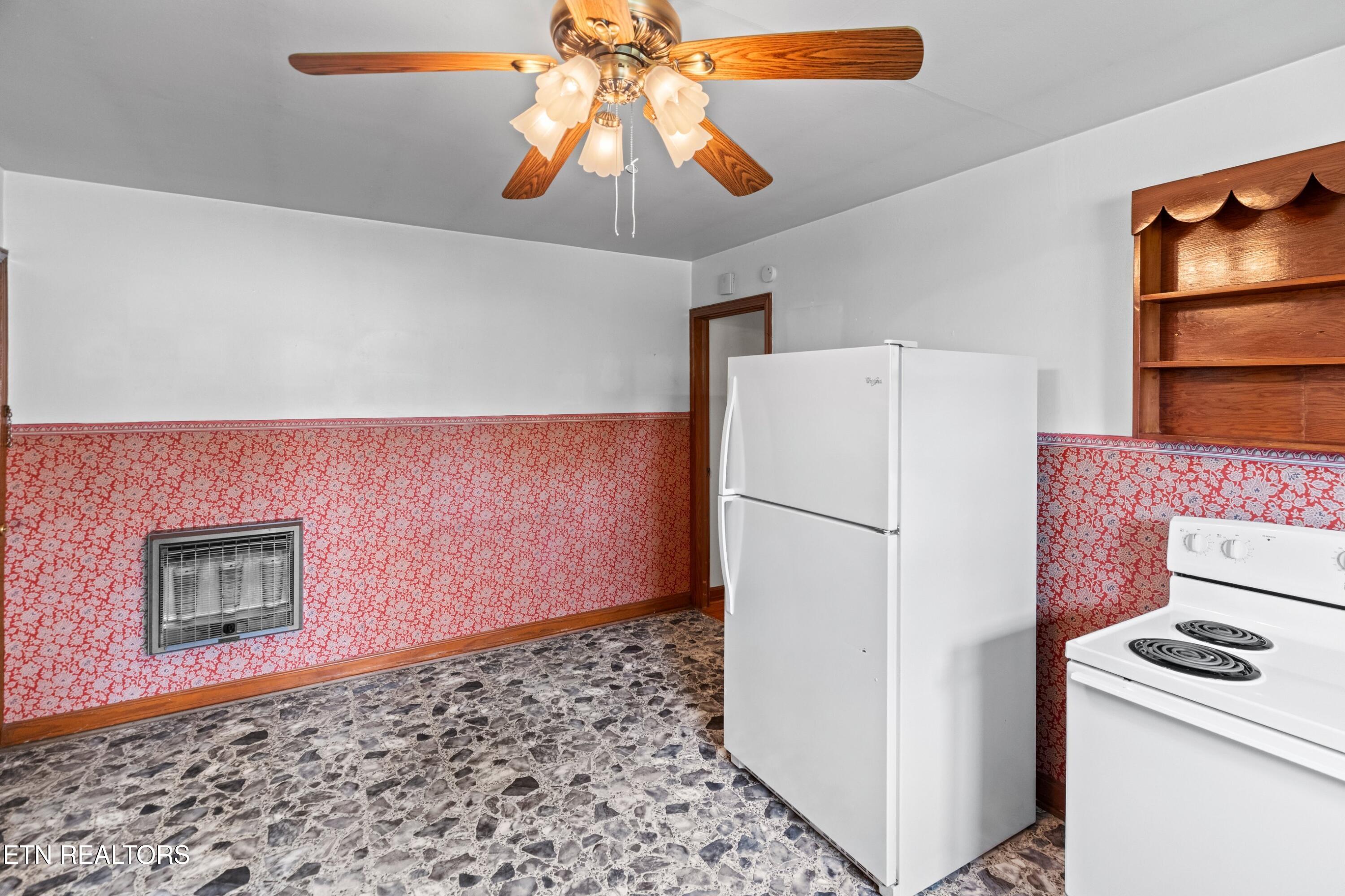 3003 Jane Street White Pine TN 37890