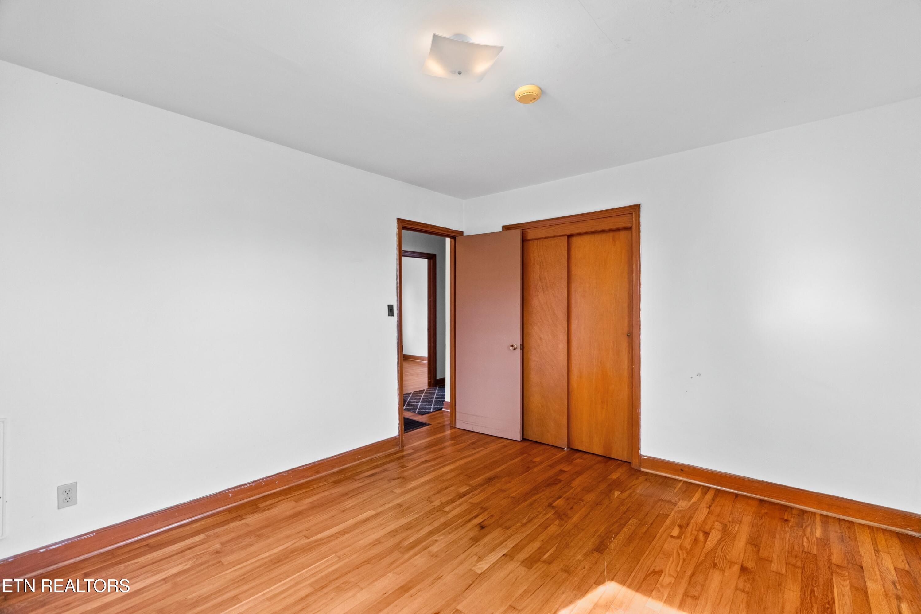 3003 Jane Street White Pine TN 37890