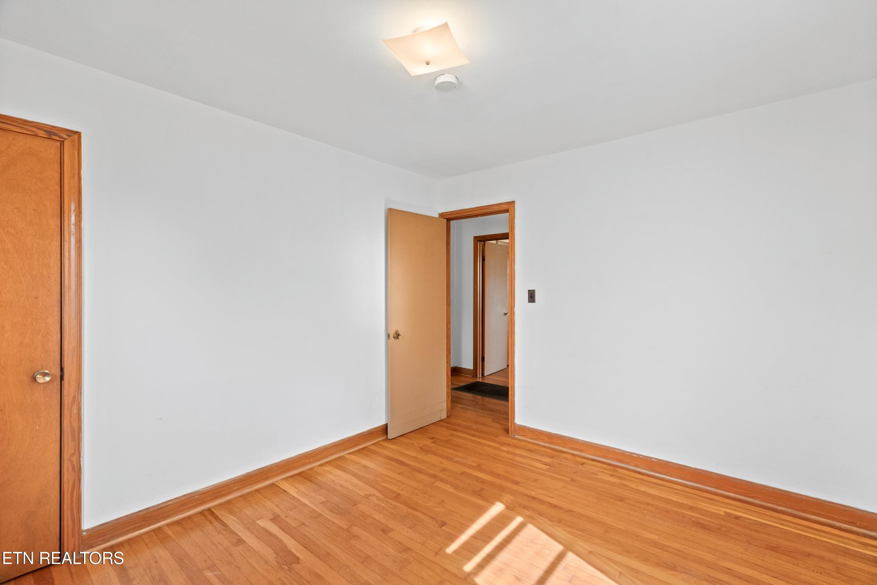 3003 Jane Street White Pine TN 37890