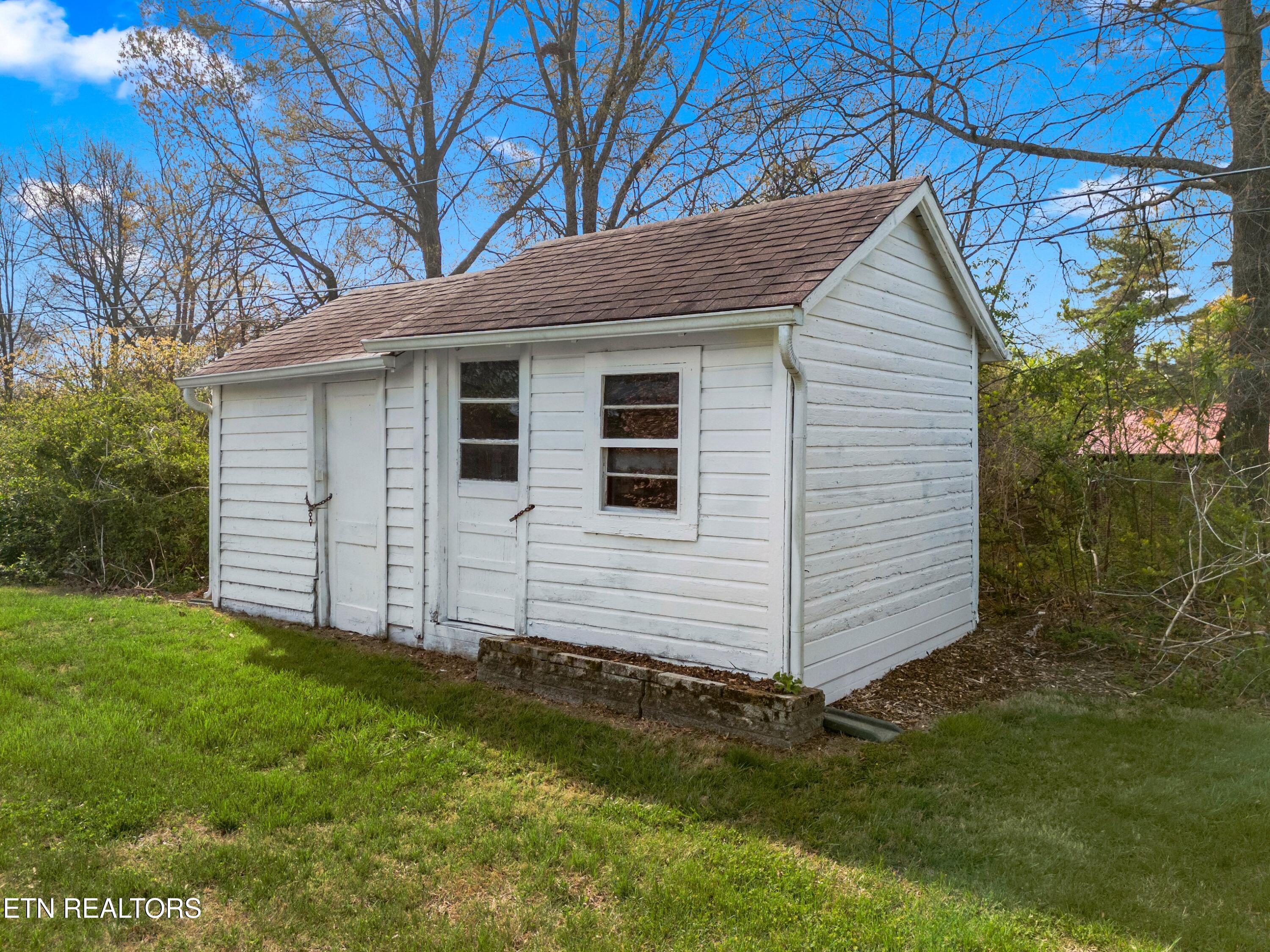 3003 Jane Street White Pine TN 37890