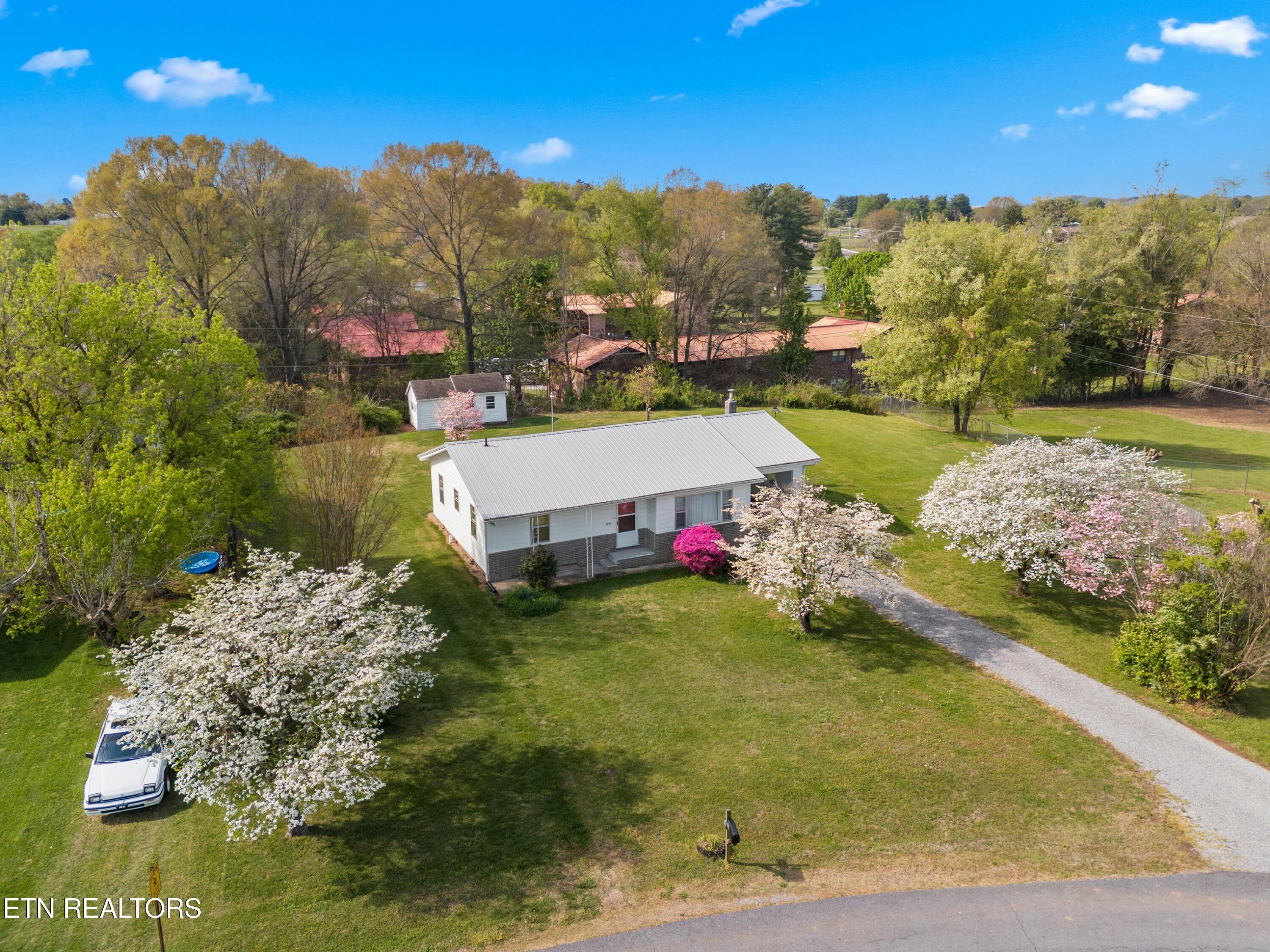 3003 Jane Street White Pine TN 37890