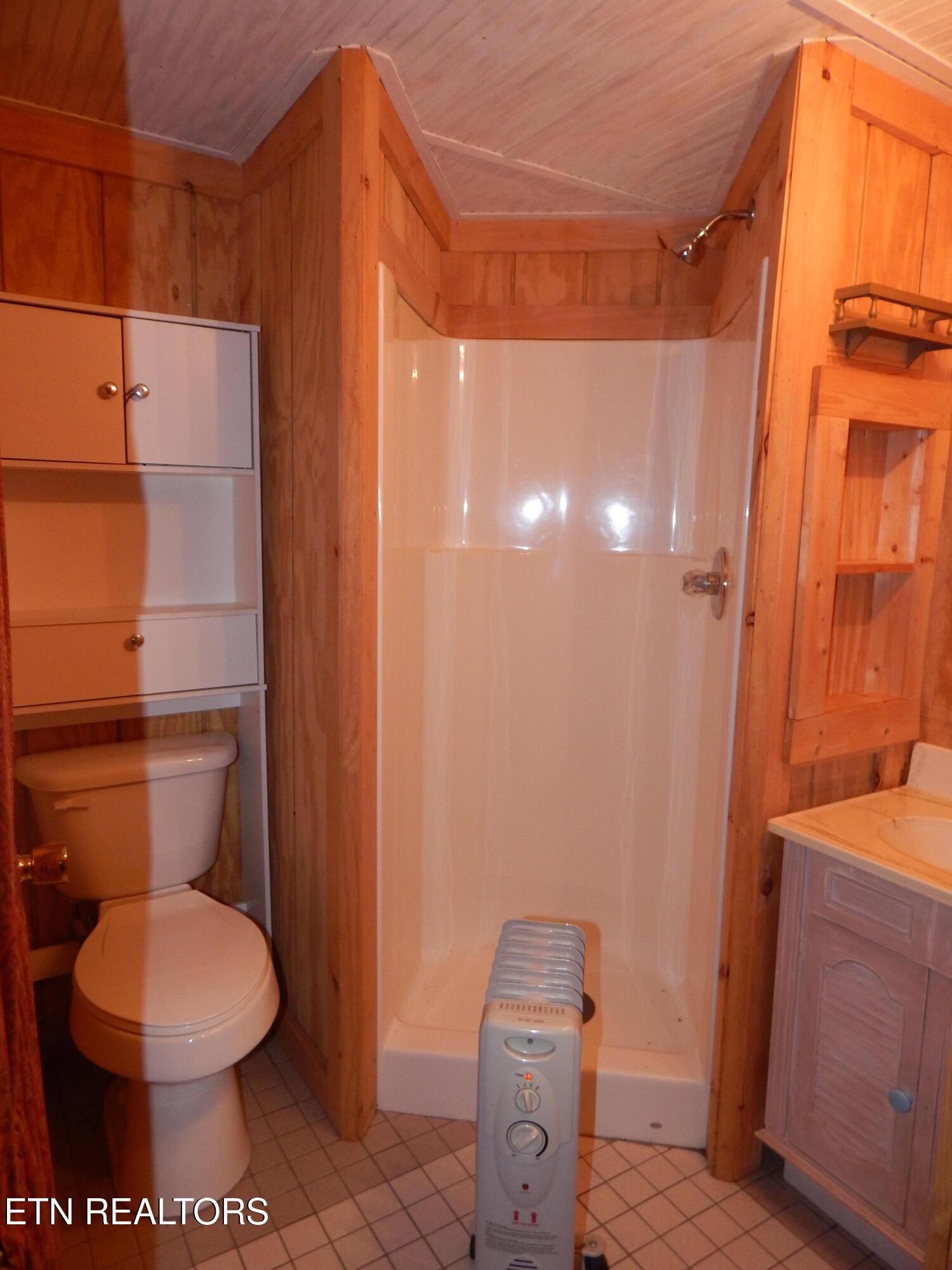 619 Ridgetop Drive Jamestown TN 38556