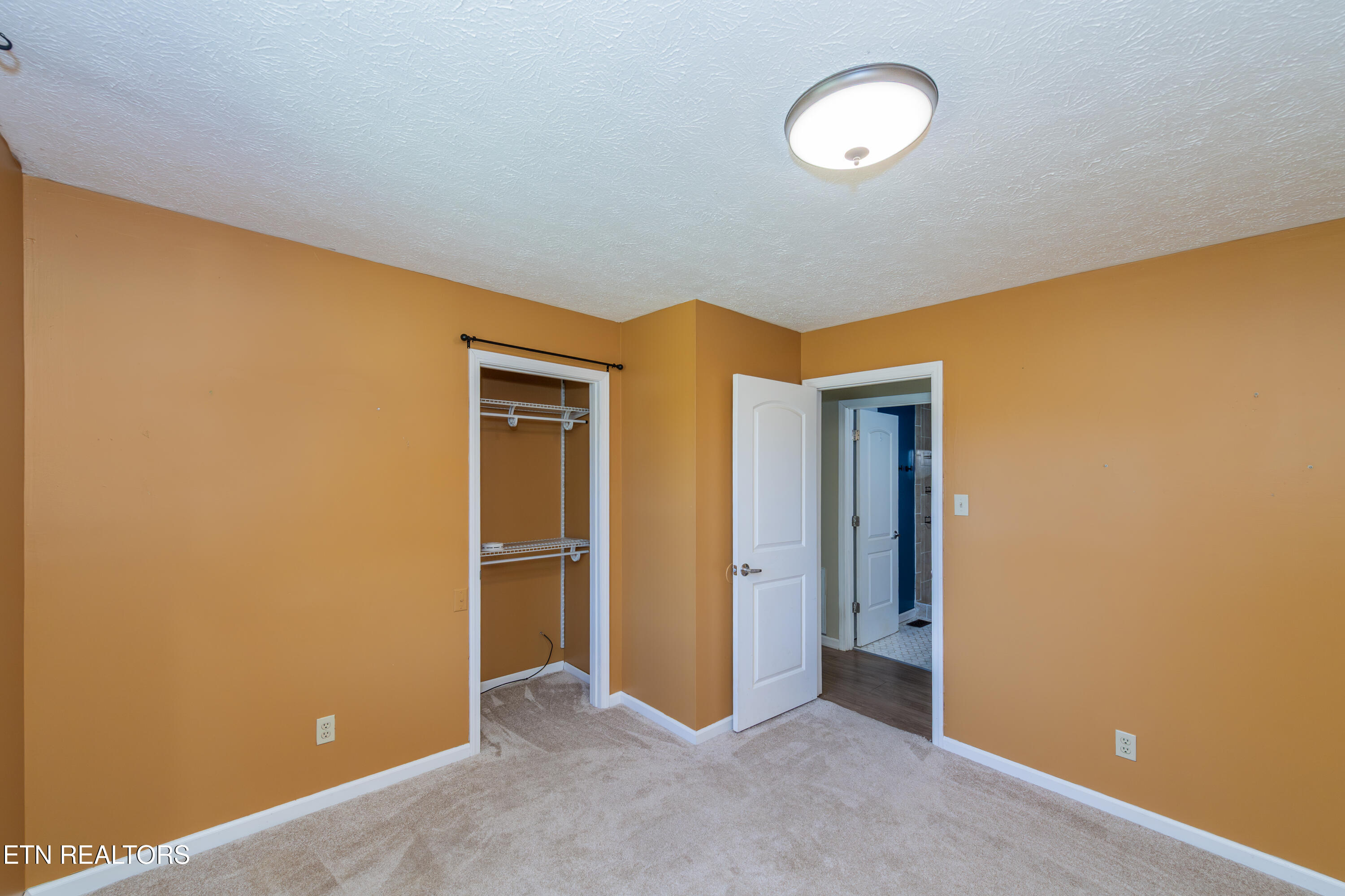 759 Laurel Road Clinton TN 37716