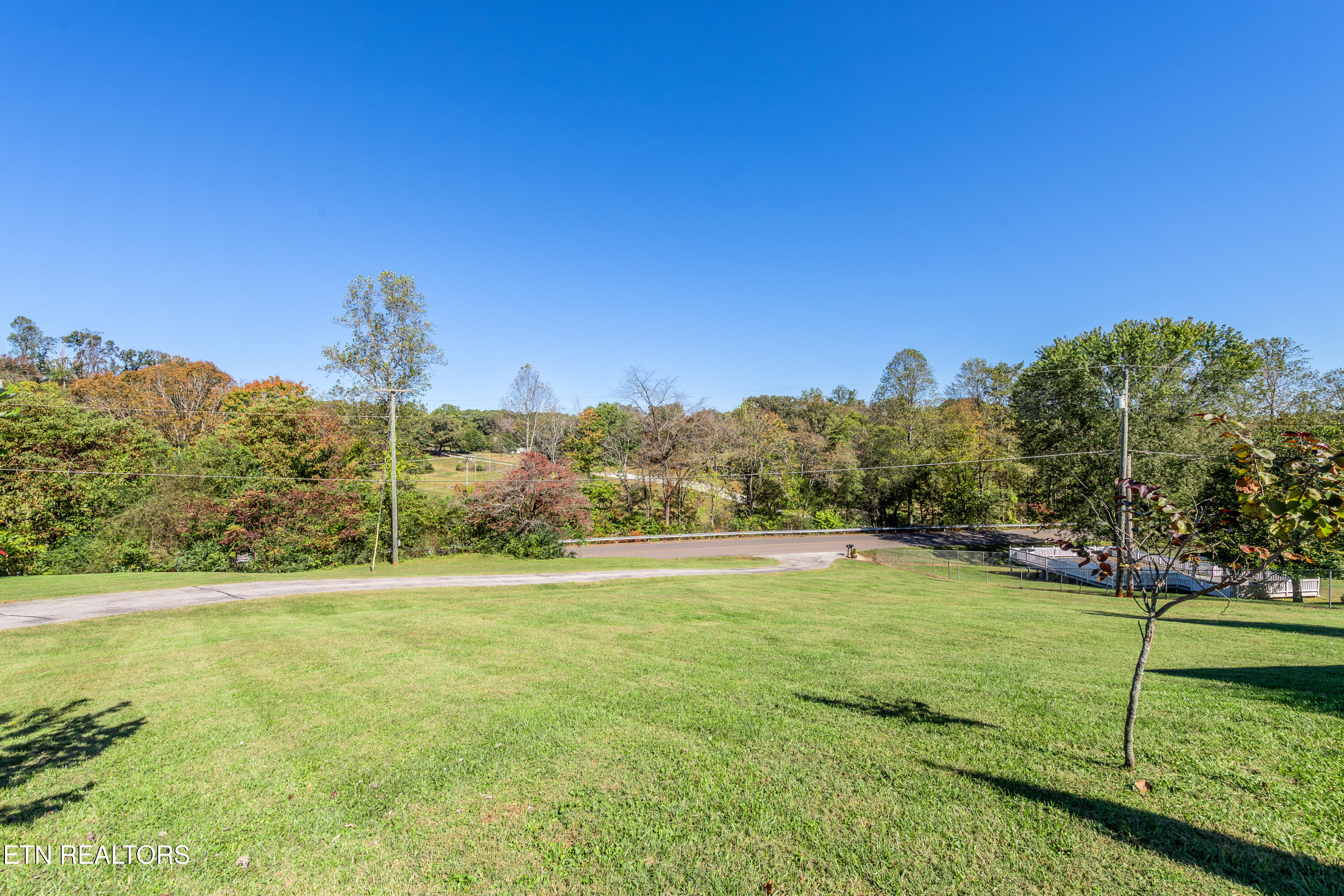 759 Laurel Road Clinton TN 37716