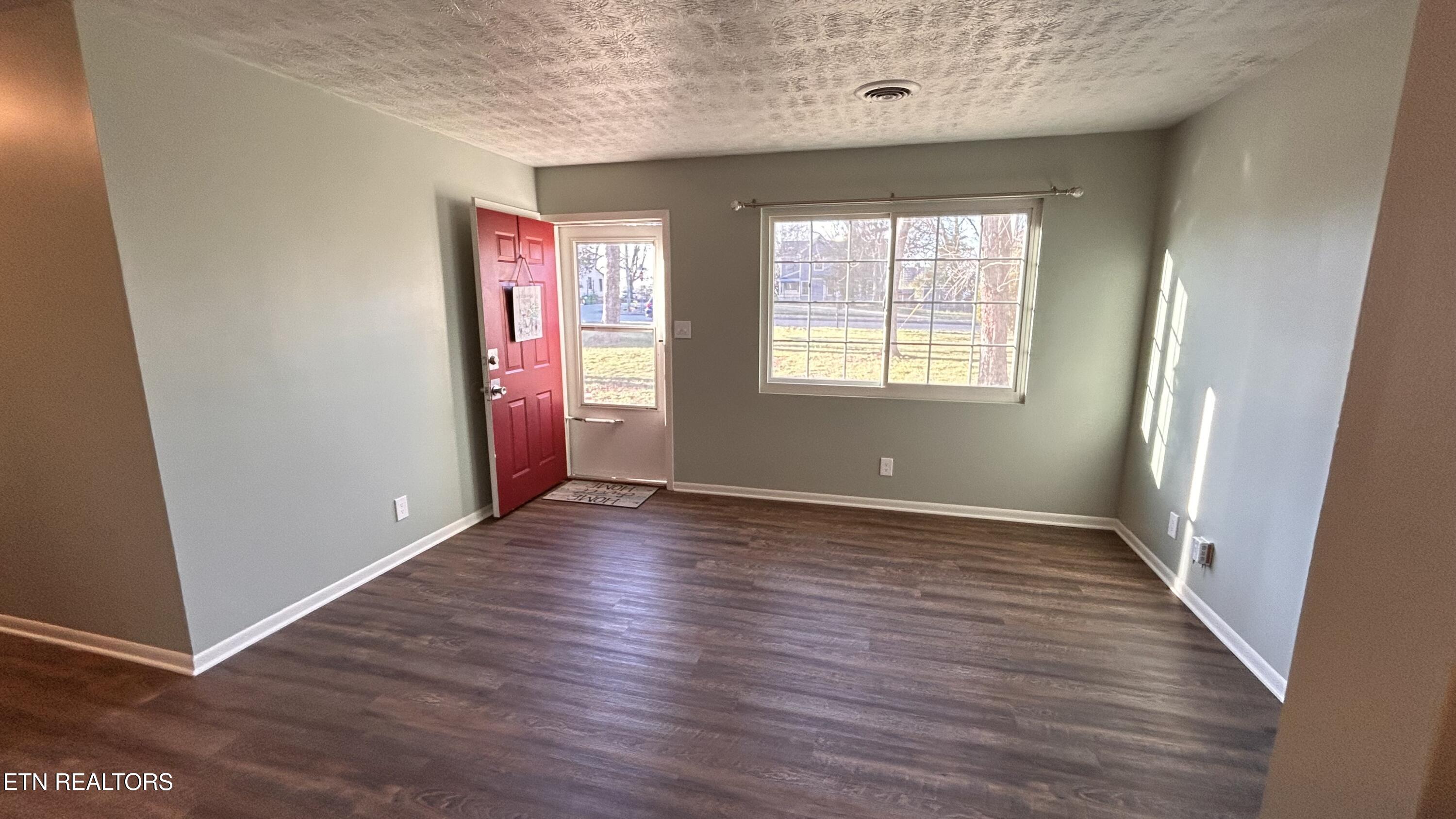 216 Stanley Avenue Maryville TN 37803