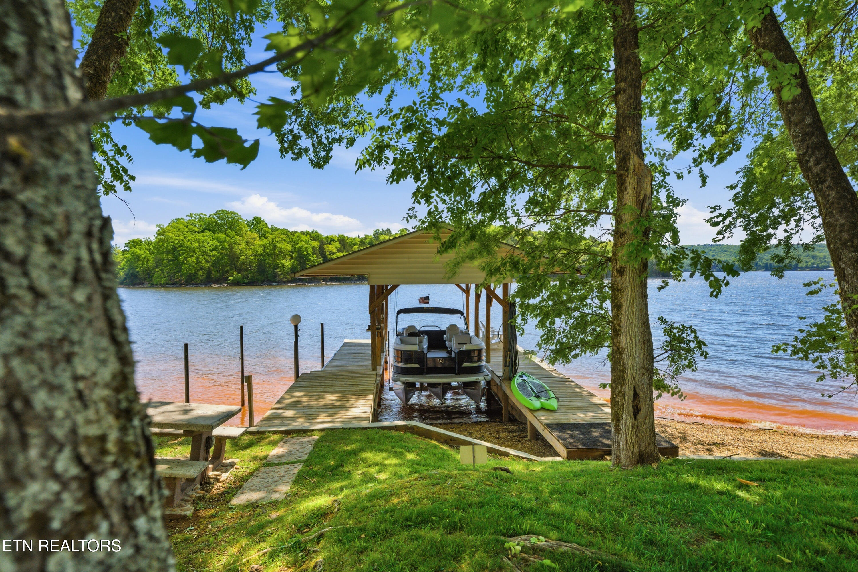 235 Phillips Drive Rockwood TN 37854