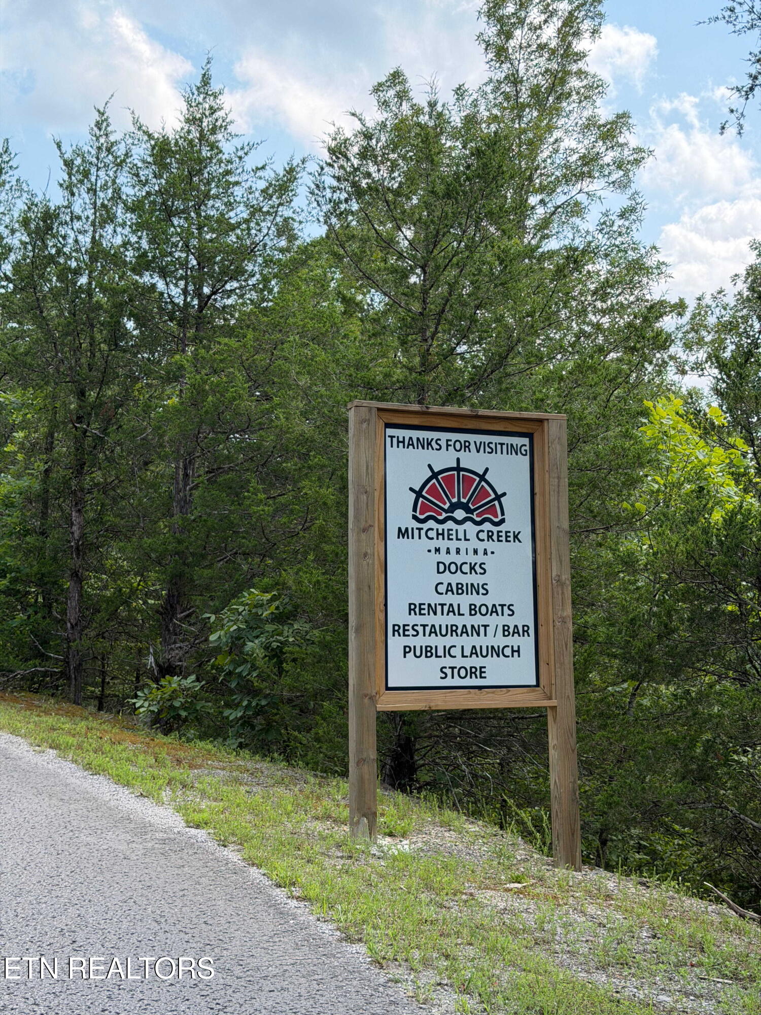 955 Livingston Boat Dock Road Allons TN 38541